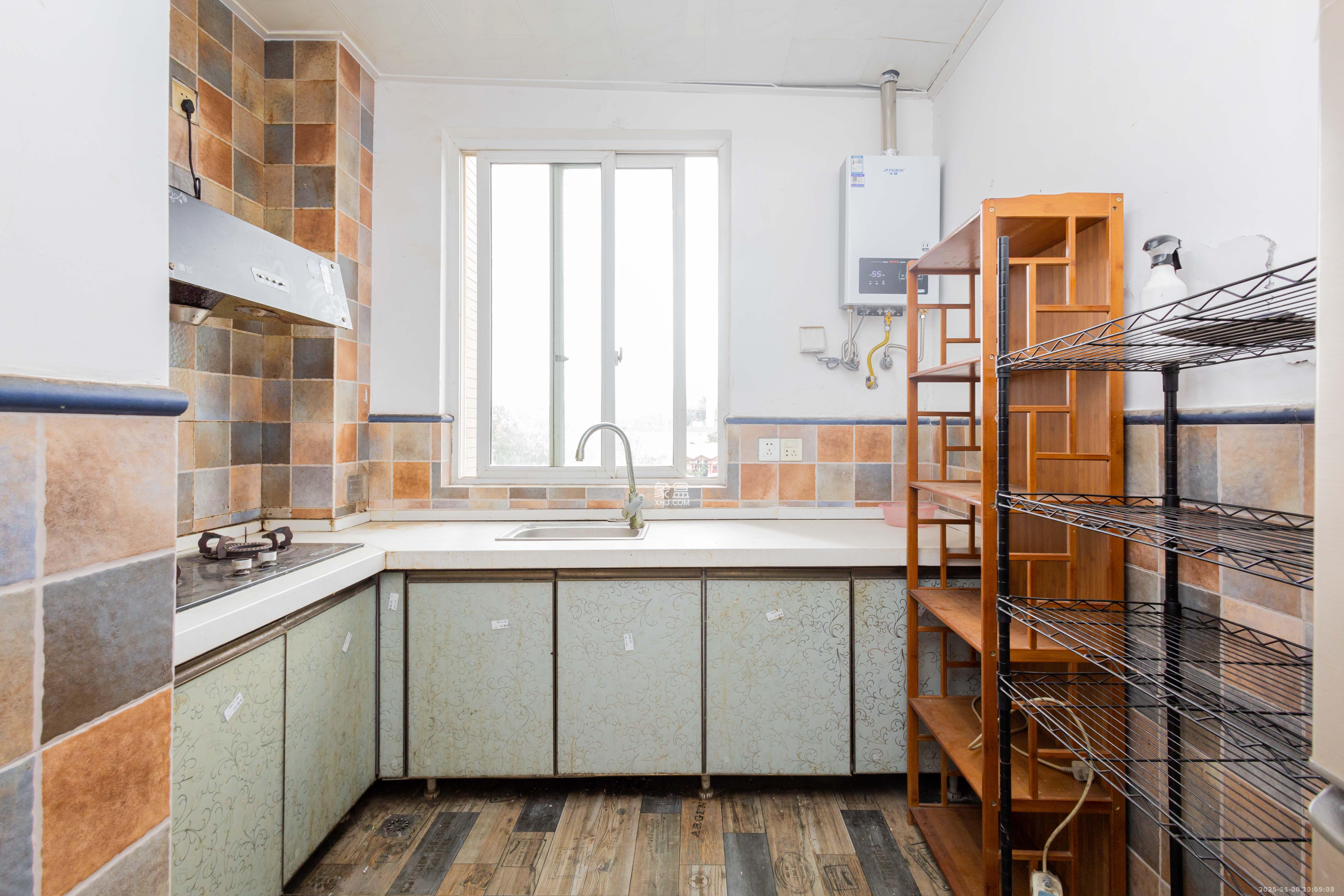 星城福邸（雄天朗郡）  3室2厅2卫    2000.0元/月室内图