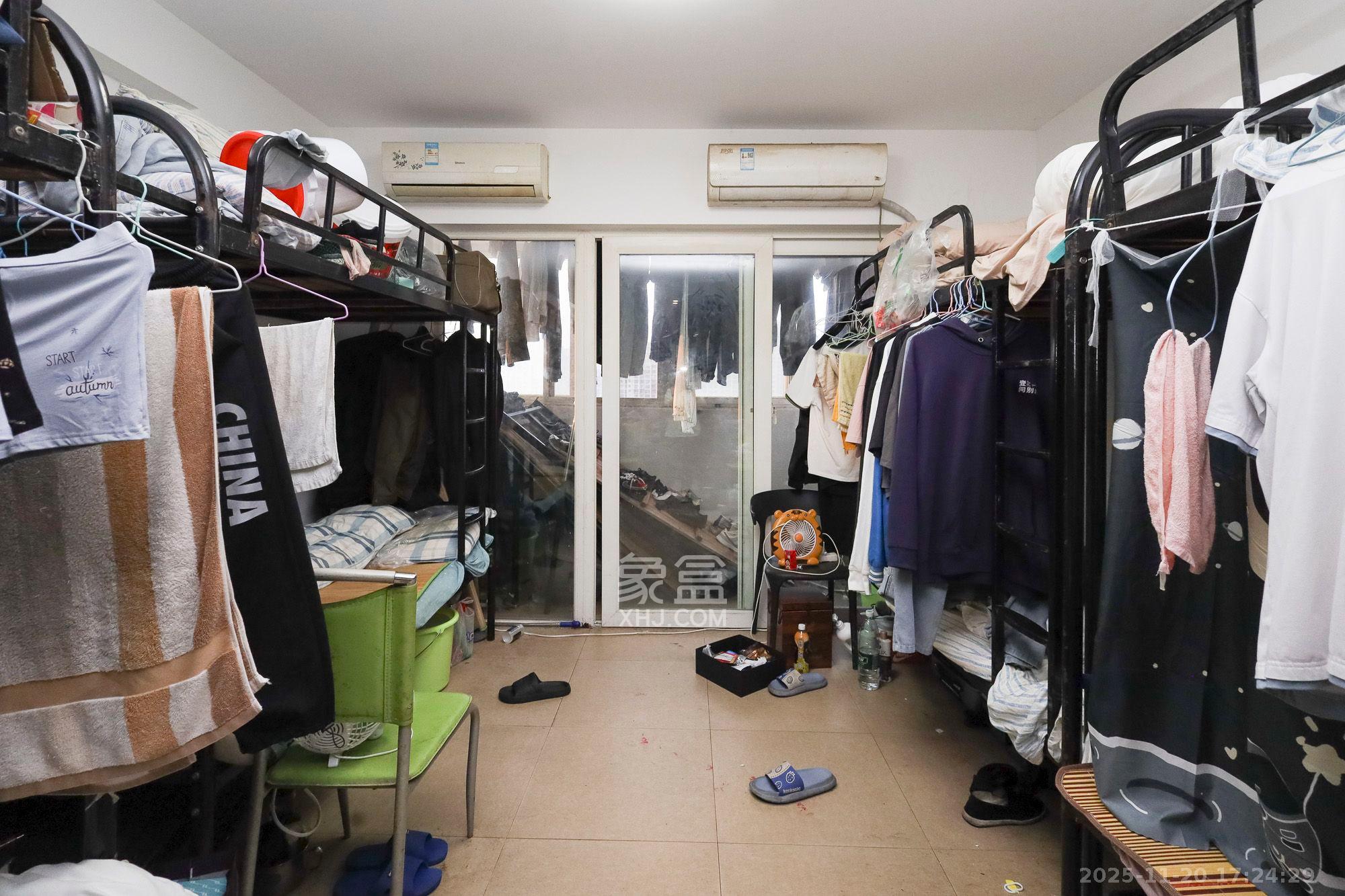 德润园  2室2厅1卫    1700.0元/月室内图