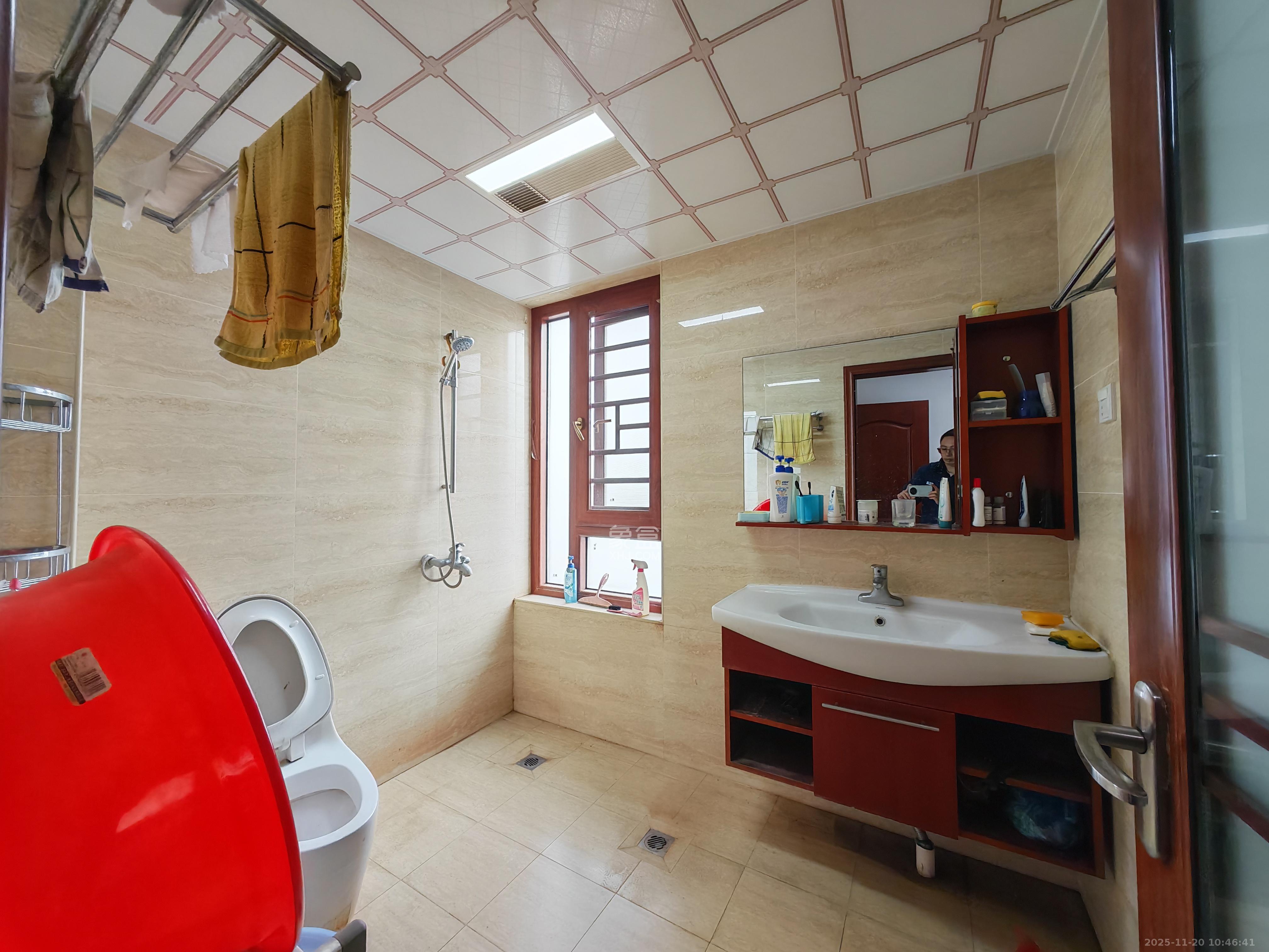 金茂梅溪湖 3室2厅2卫 3500.0元/月 金茂梅溪湖 3室2厅2卫 3500.0元/月室内图