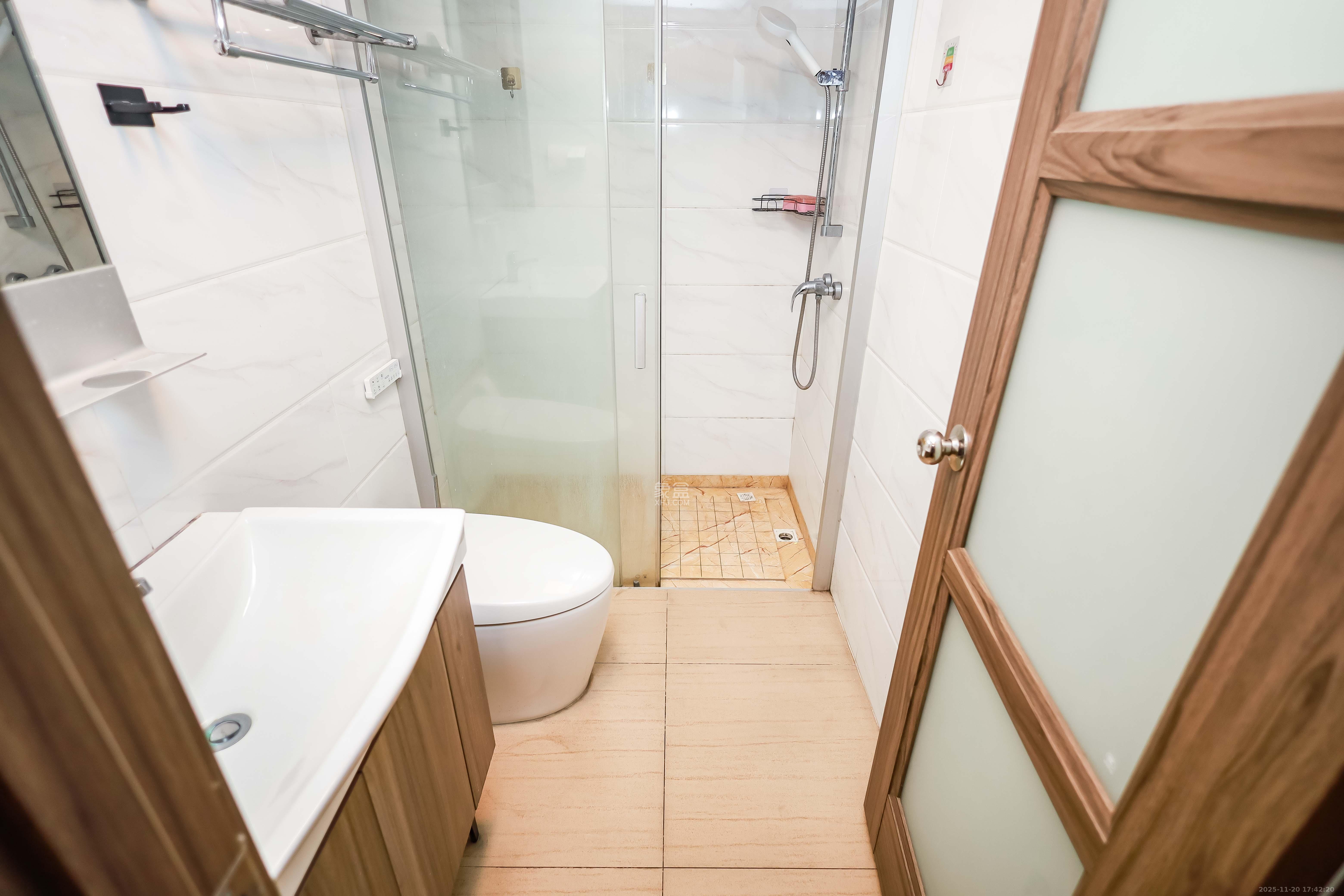 碧桂园荟隽棠  3室2厅2卫    93.0万卫生间