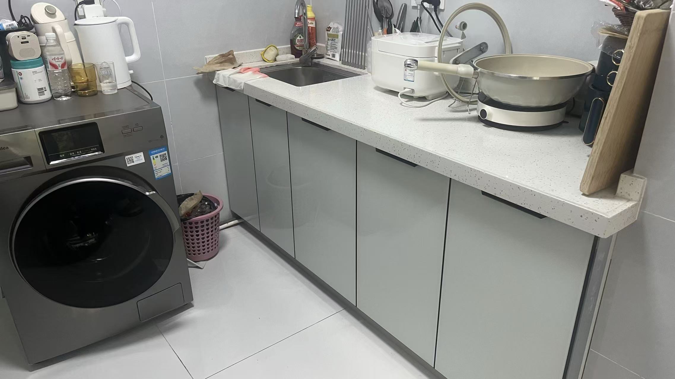 立达公寓 1室1厅1卫 1500.0元/月 立达公寓 1室1厅1卫 1500.0元/月室内图