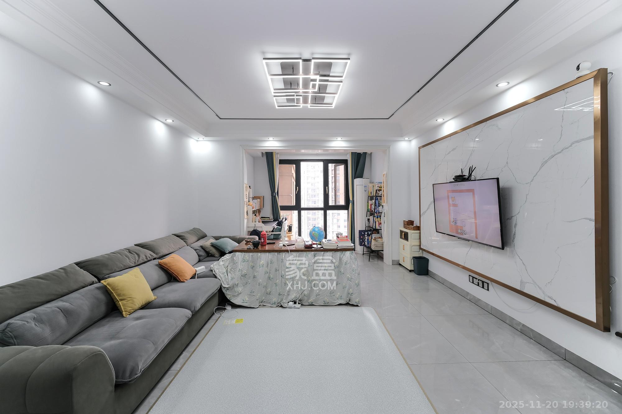 荣盛花语城  4室2厅2卫    96.8万