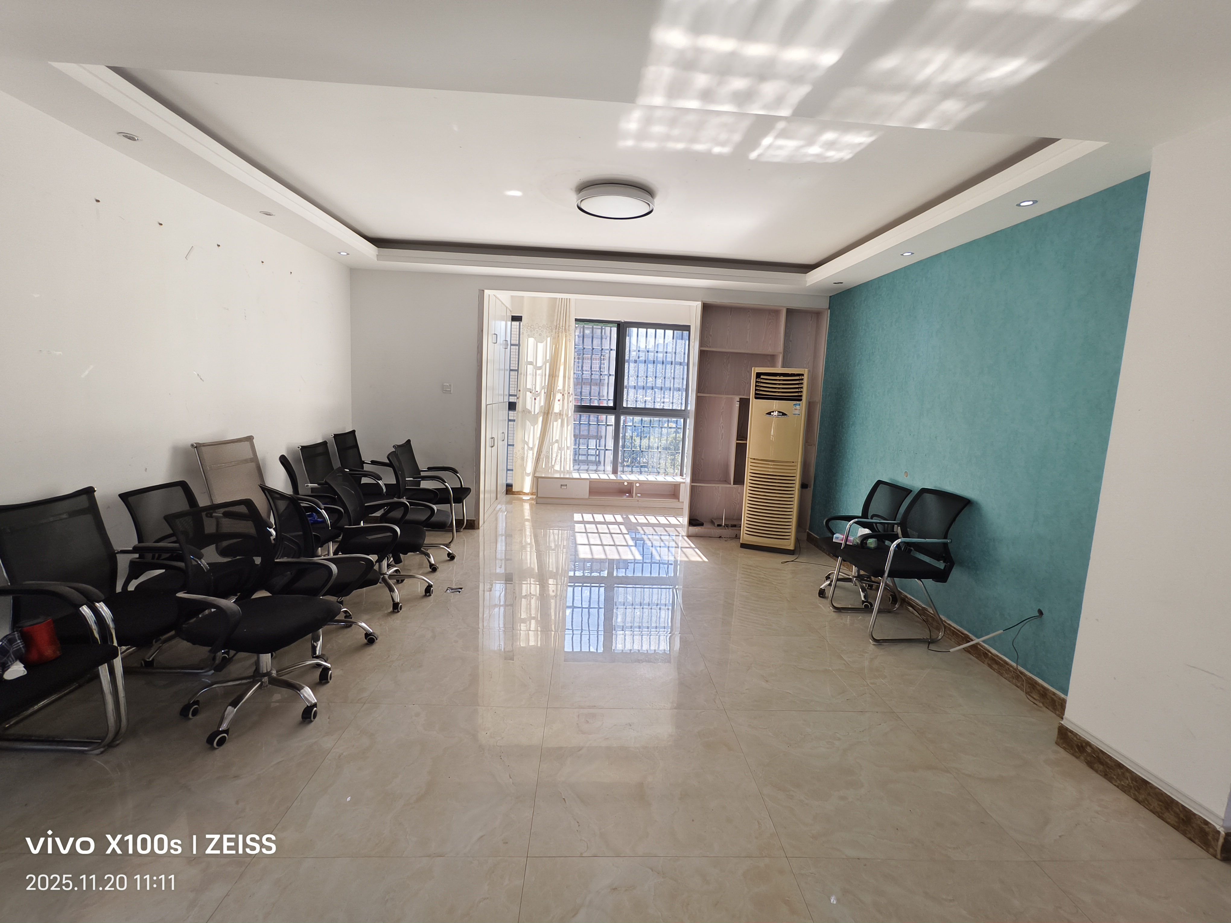 锦绣边城 1室0厅0卫 1500.0元/月 锦绣边城 1室0厅0卫 1500.0元/月室内图