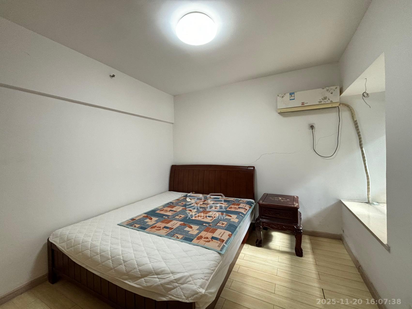 中信文化广场(中信新城二期) 2室1厅1卫 1600.0元/月 中信文化广场(中信新城二期) 2室1厅1卫 1600.0元/月室内图