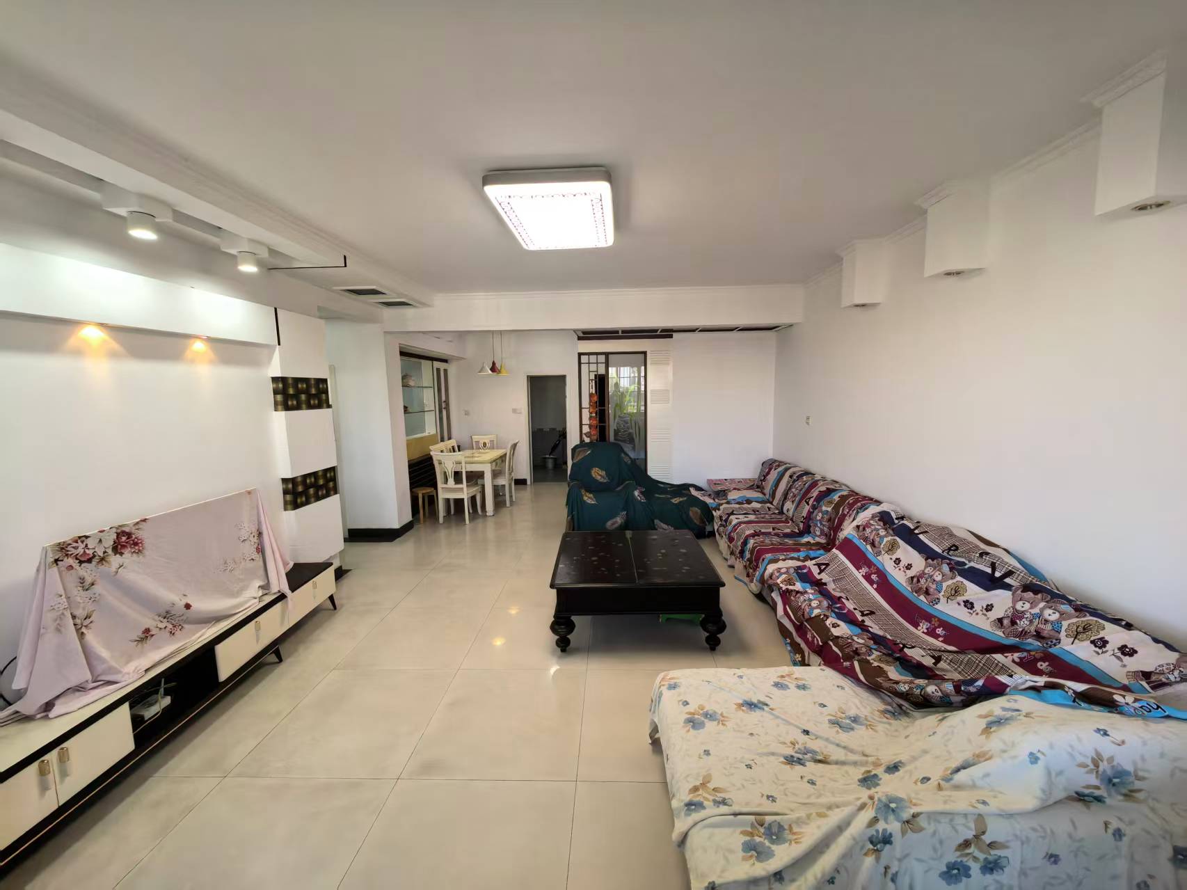 馨柳花园团结村 3室2厅2卫 51.8万 馨柳花园团结村 3室2厅2卫 51.8万室内图