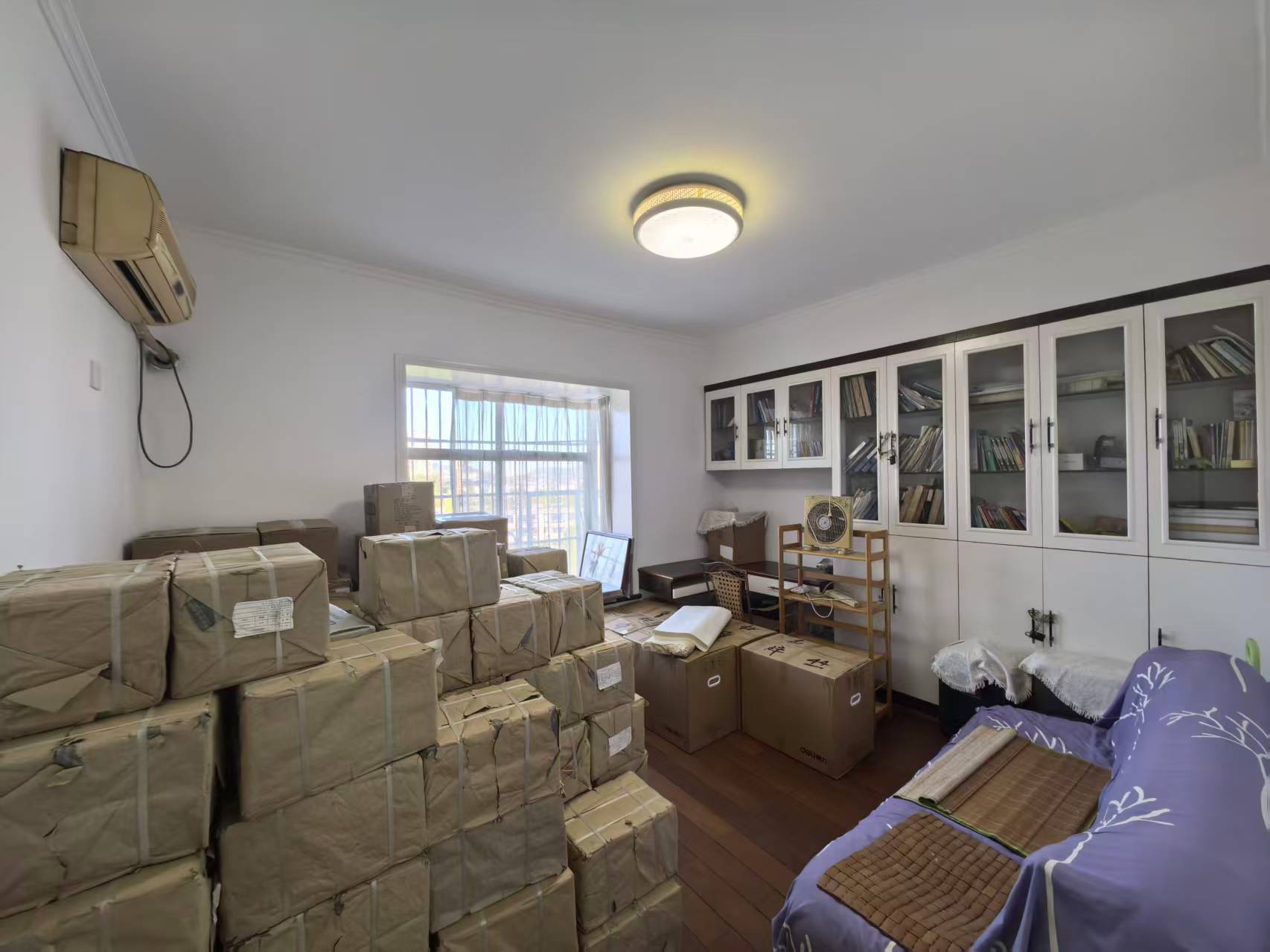 馨柳花园团结村  3室2厅2卫    51.8万室内图