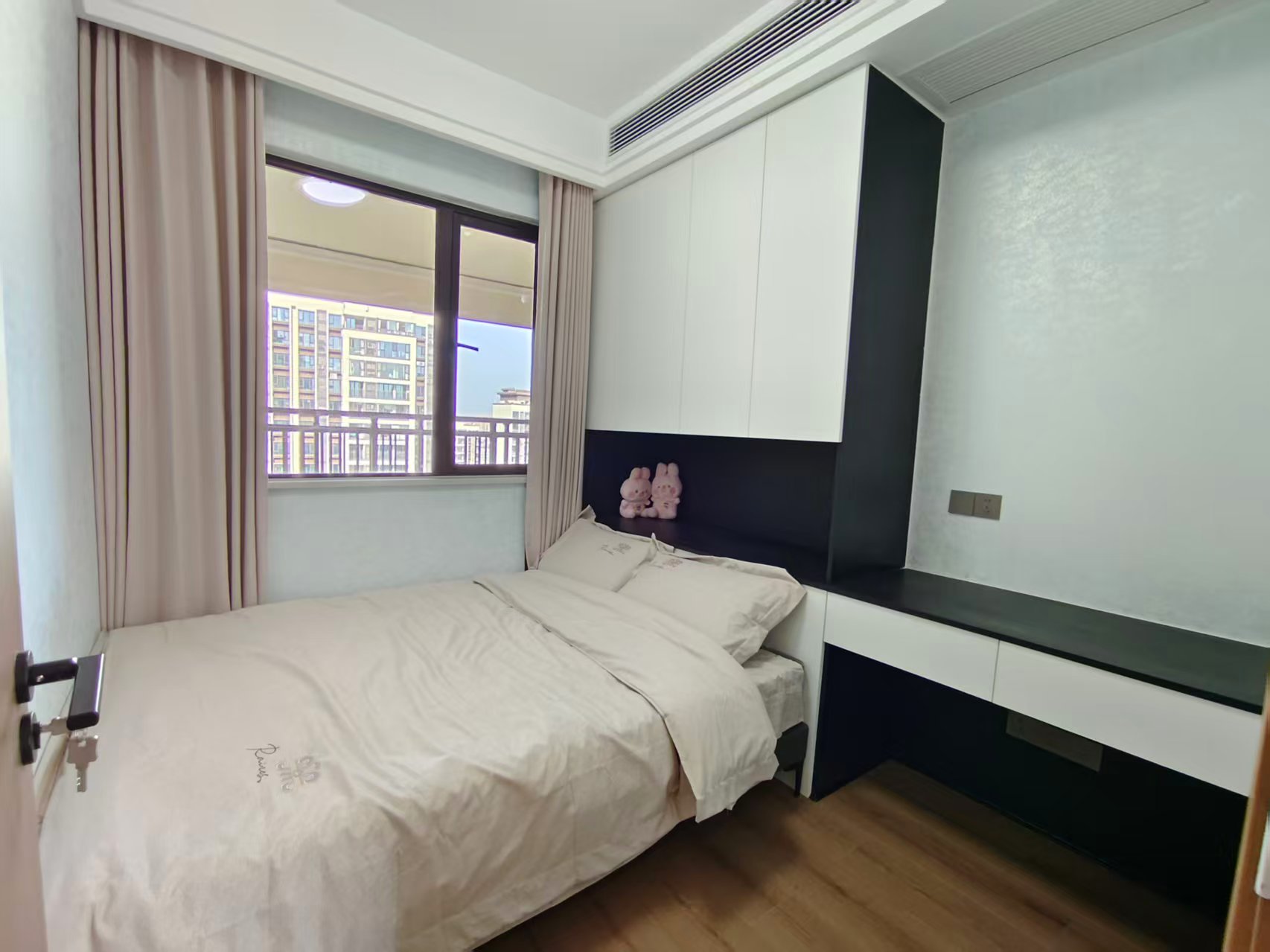 美的铂悦府  3室2厅2卫    73.8万室内图