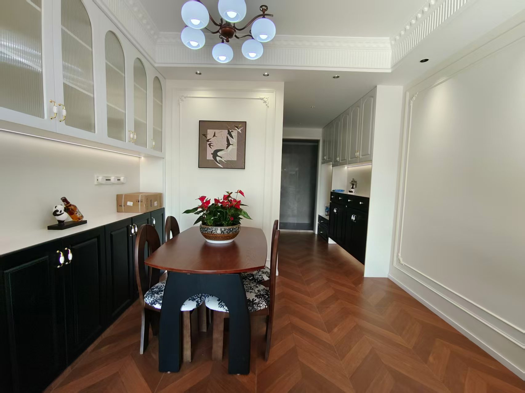 美的铂悦府  3室2厅2卫    73.8万室内图