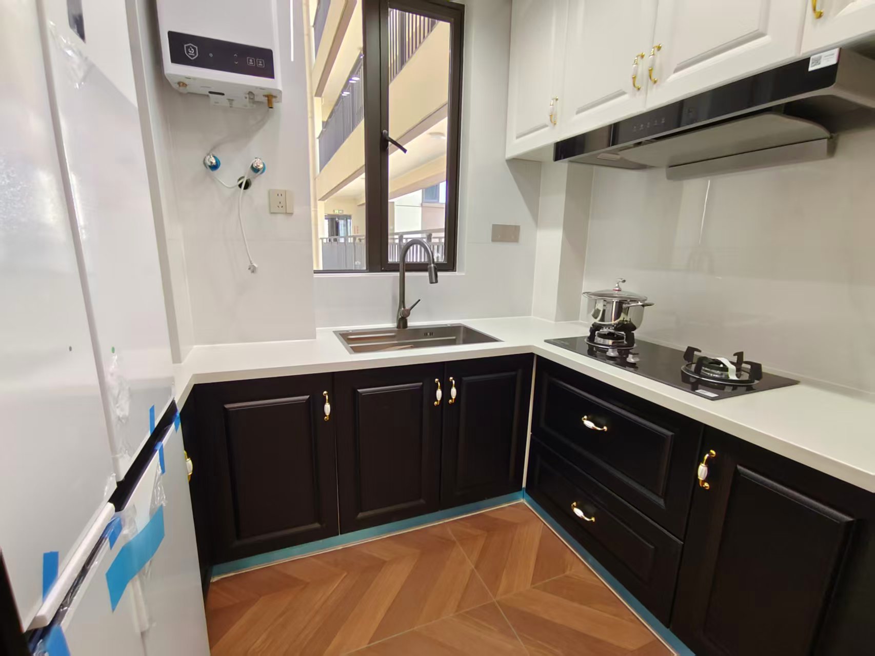 美的铂悦府  3室2厅2卫    73.8万室内图