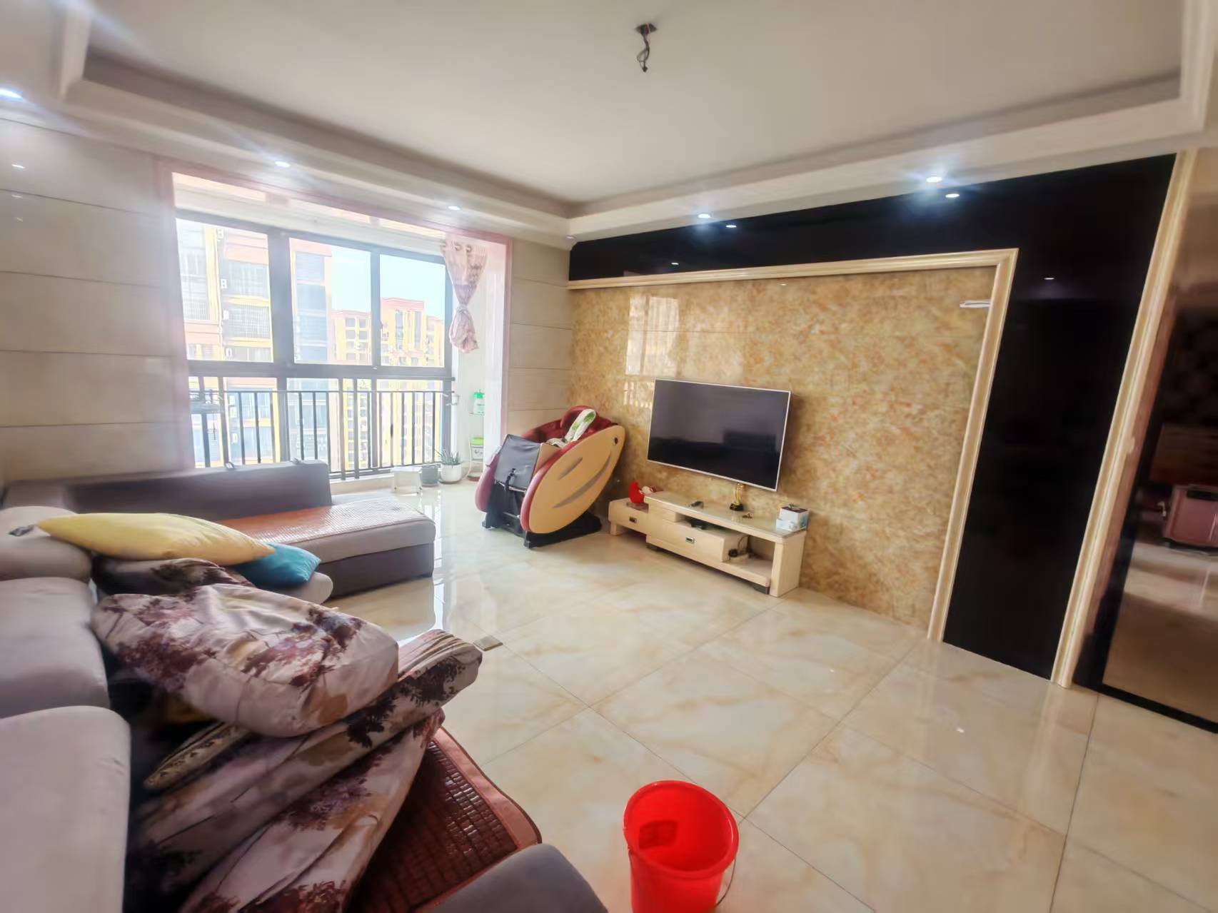 旺城天悦领秀香江 4室2厅2卫 56.8万 旺城天悦领秀香江 4室2厅2卫 56.8万室内图