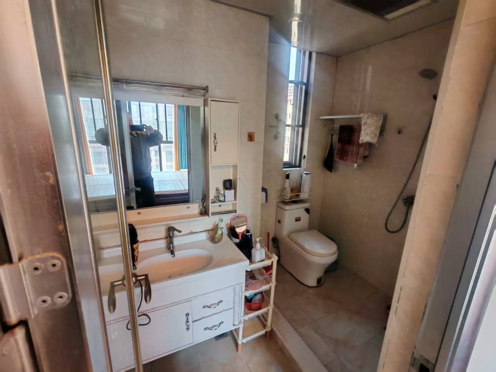 旺城天悦领秀香江  4室2厅2卫    56.8万室内图