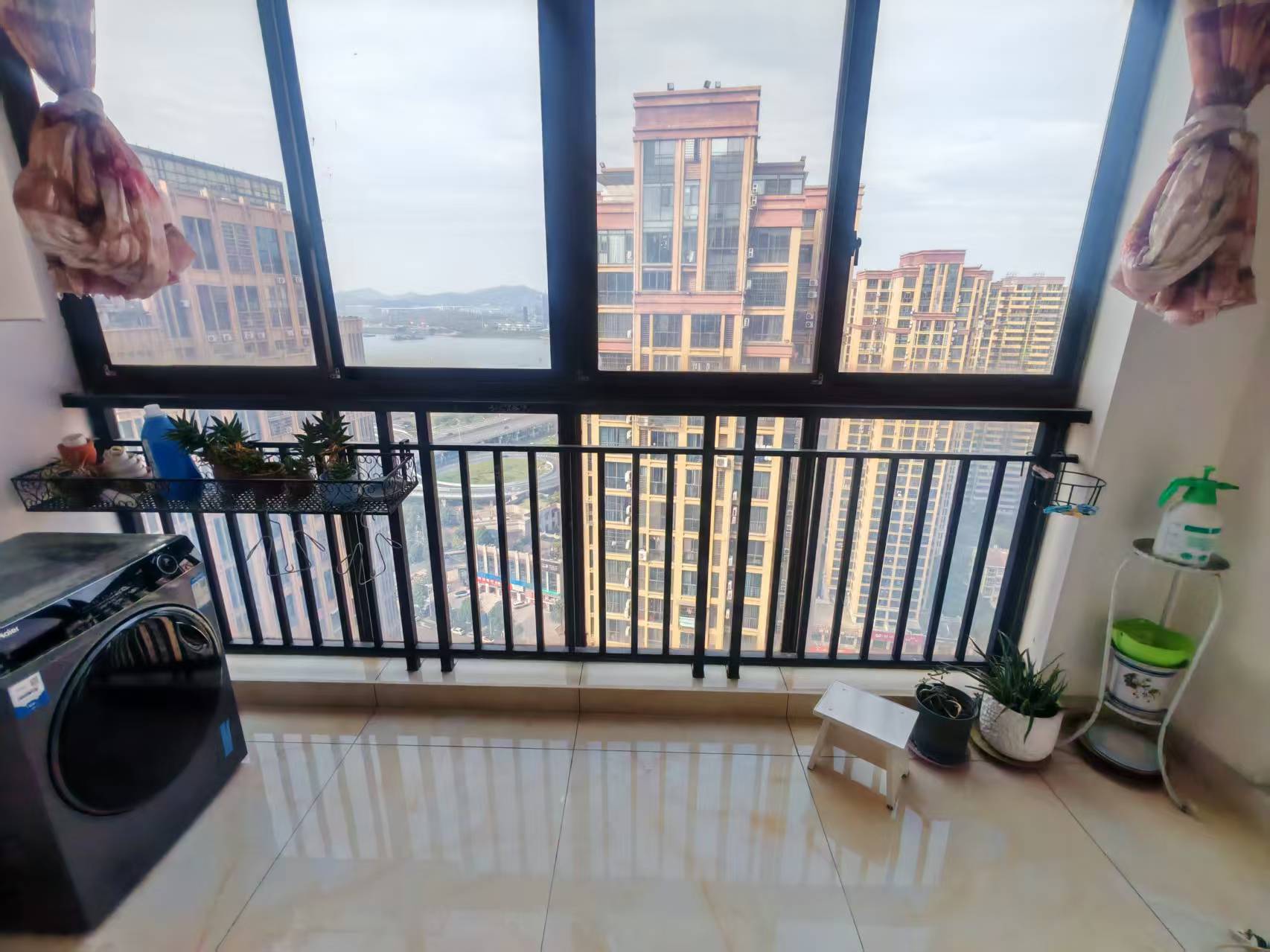 旺城天悦领秀香江 4室2厅2卫 56.8万 旺城天悦领秀香江 4室2厅2卫 56.8万室内图