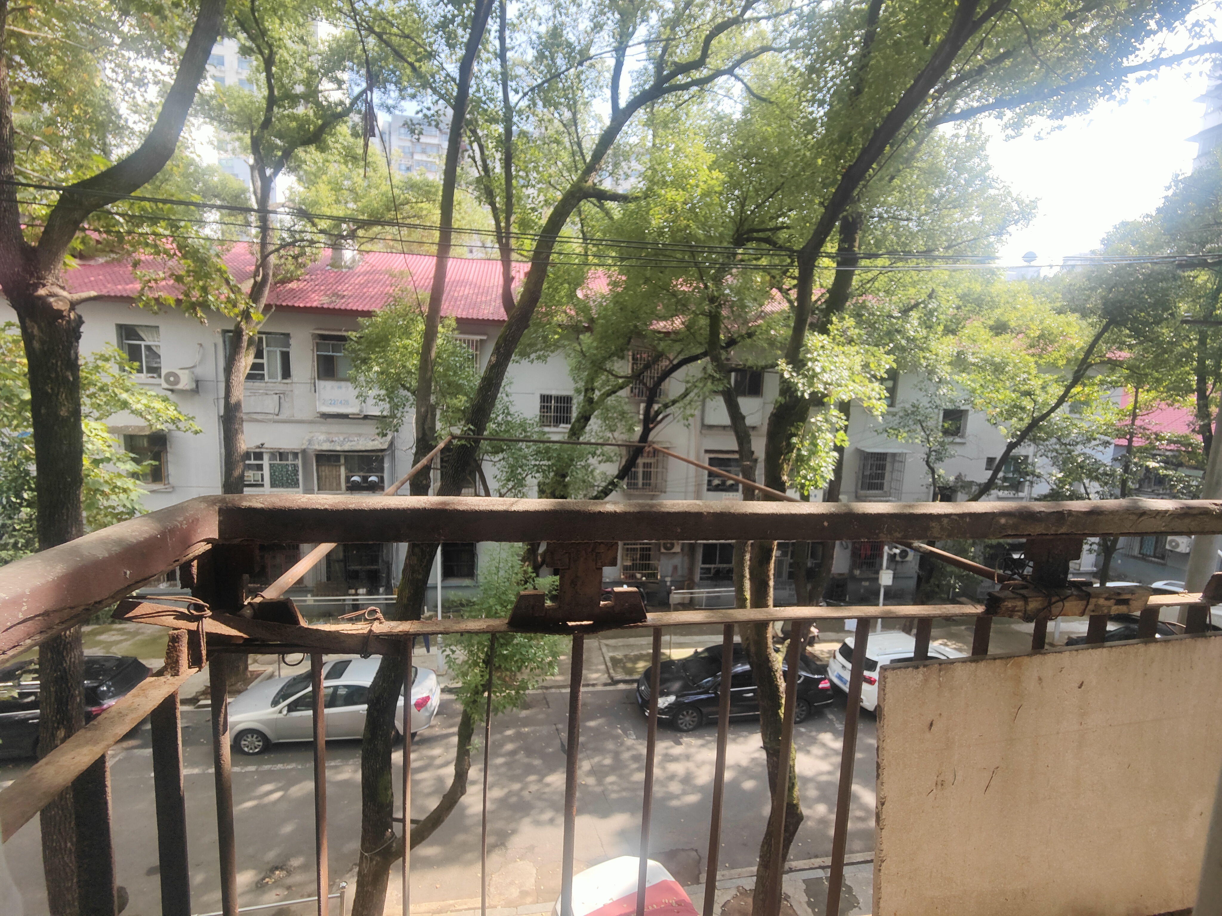 学堂冲二村体育路48号 2室2厅1卫 15.0万 学堂冲二村体育路48号 2室2厅1卫 15.0万室内图