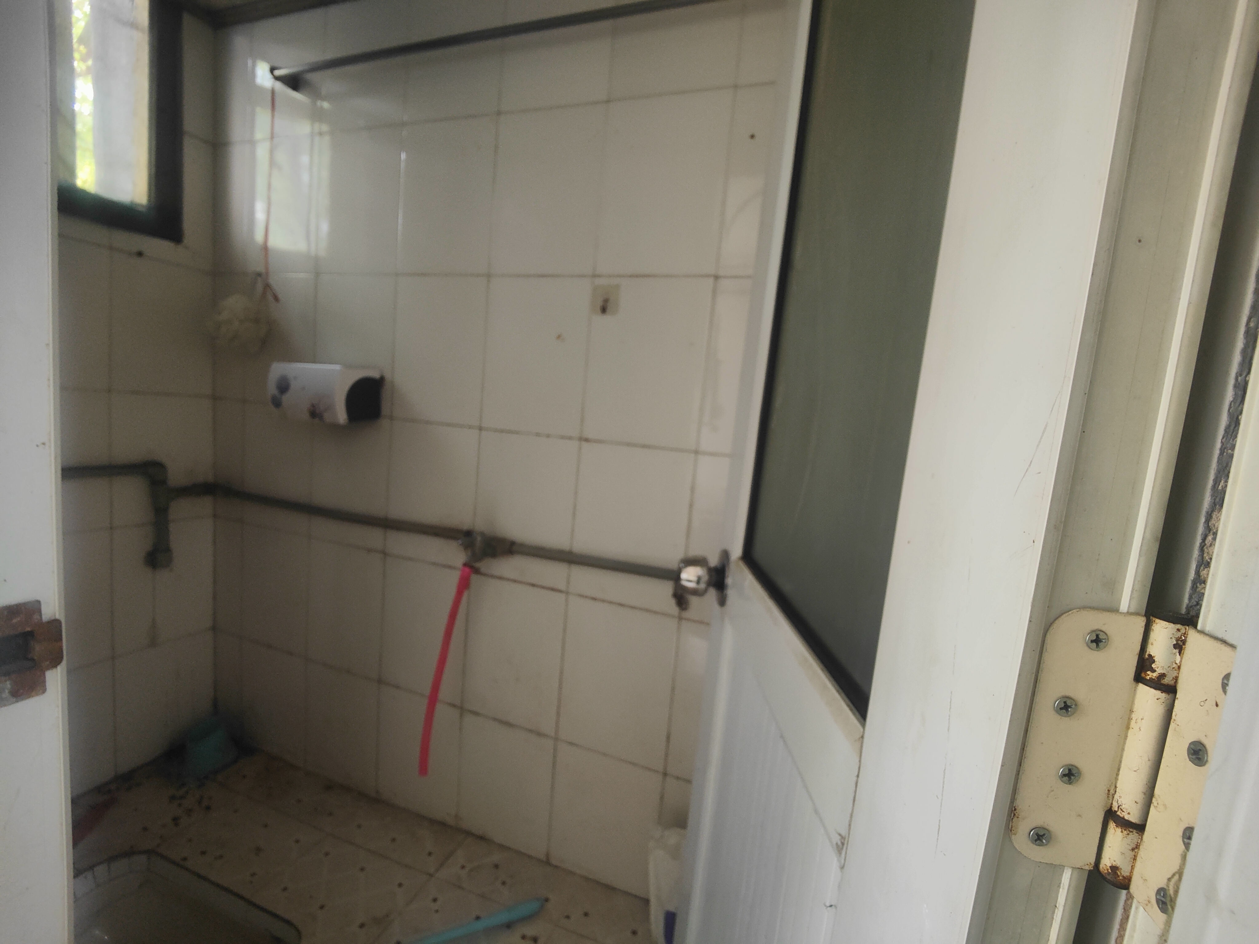 学堂冲二村体育路48号  2室2厅1卫    15.0万室内图