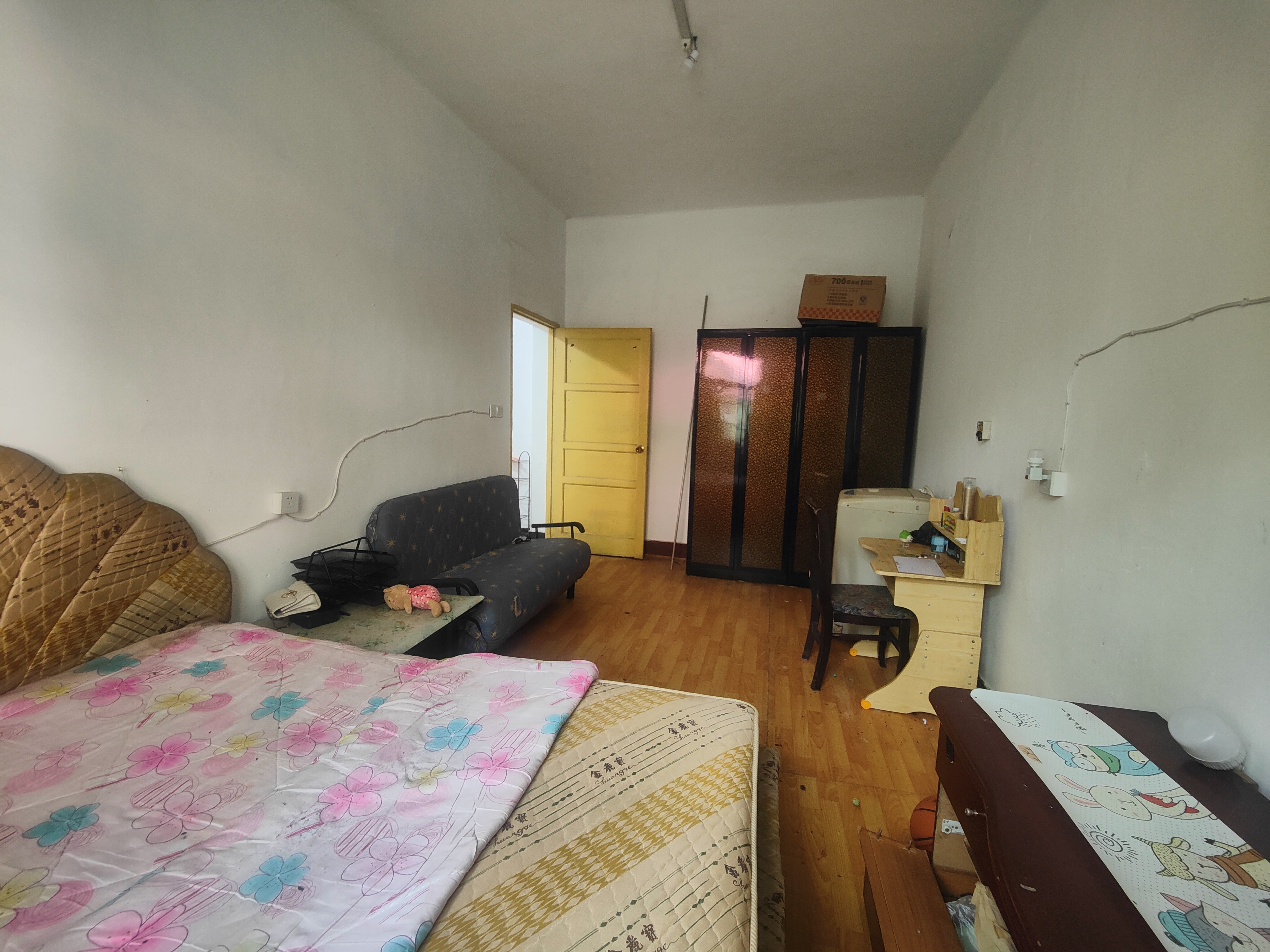 学堂冲二村体育路48号 2室2厅1卫 15.0万 学堂冲二村体育路48号 2室2厅1卫 15.0万室内图