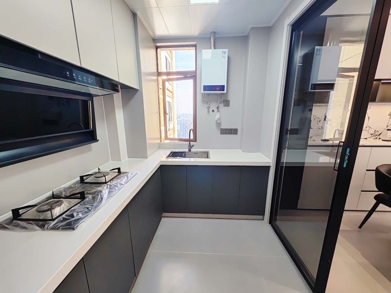 滨江花园 3室2厅2卫 63.8万 滨江花园 3室2厅2卫 63.8万室内图