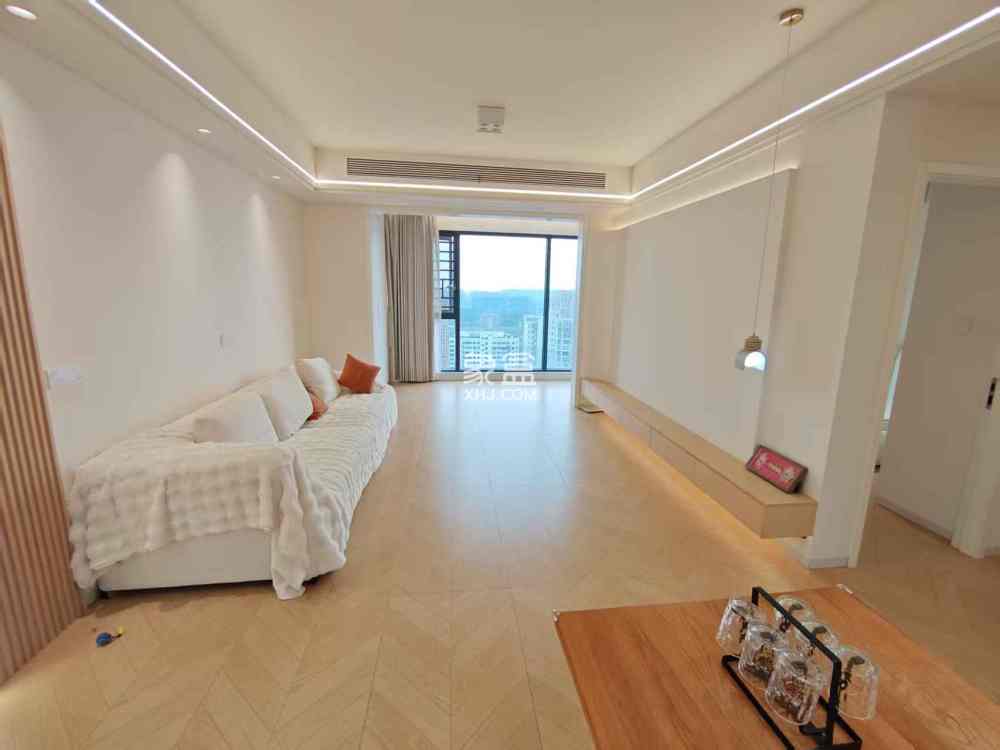 中大城小区  3室2厅2卫    88.0万