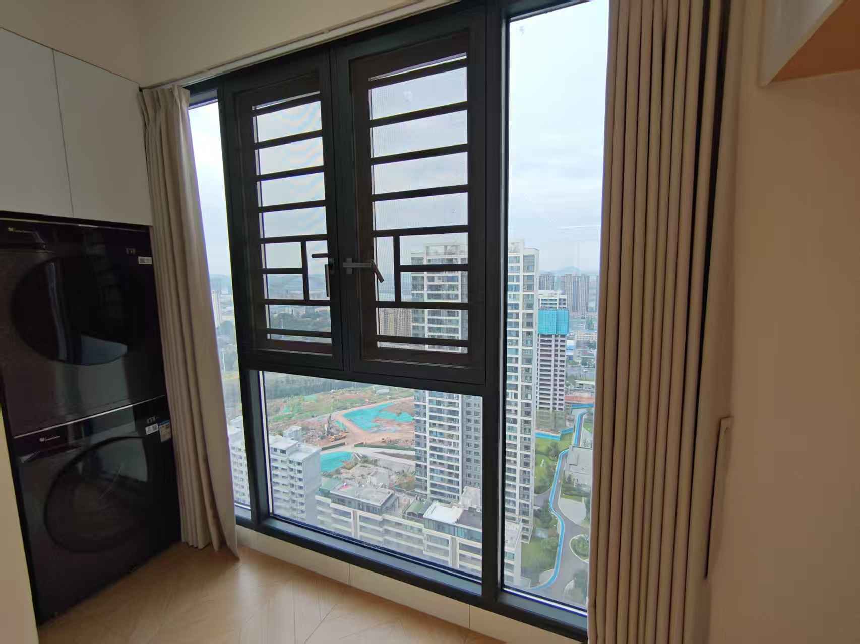 中大城小区  3室2厅2卫    88.0万室内图