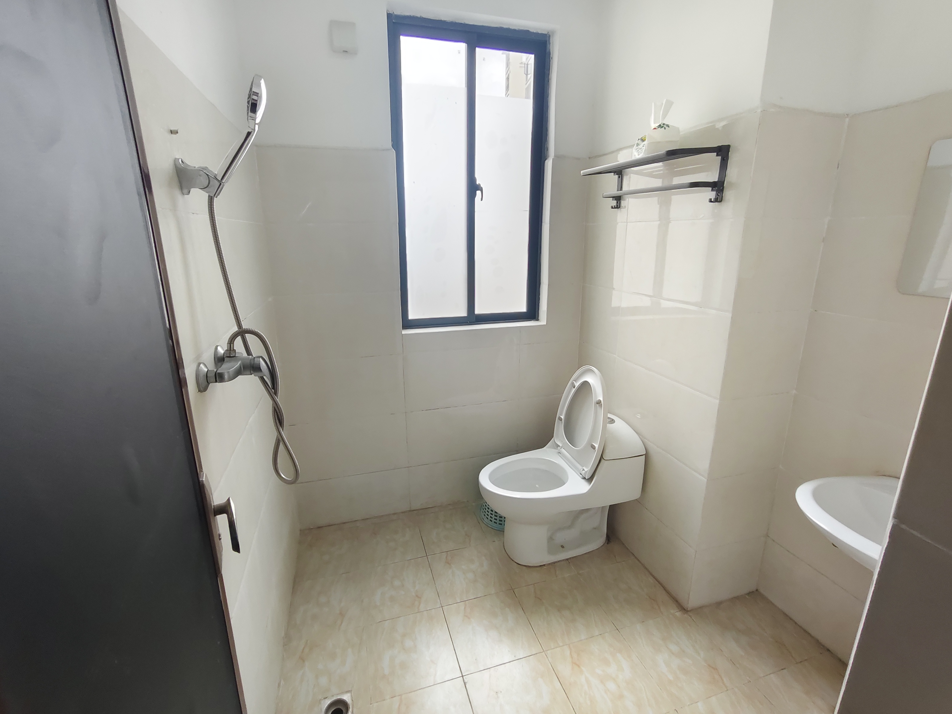 道客和悦坊  3室2厅2卫    3000.0元/月室内图