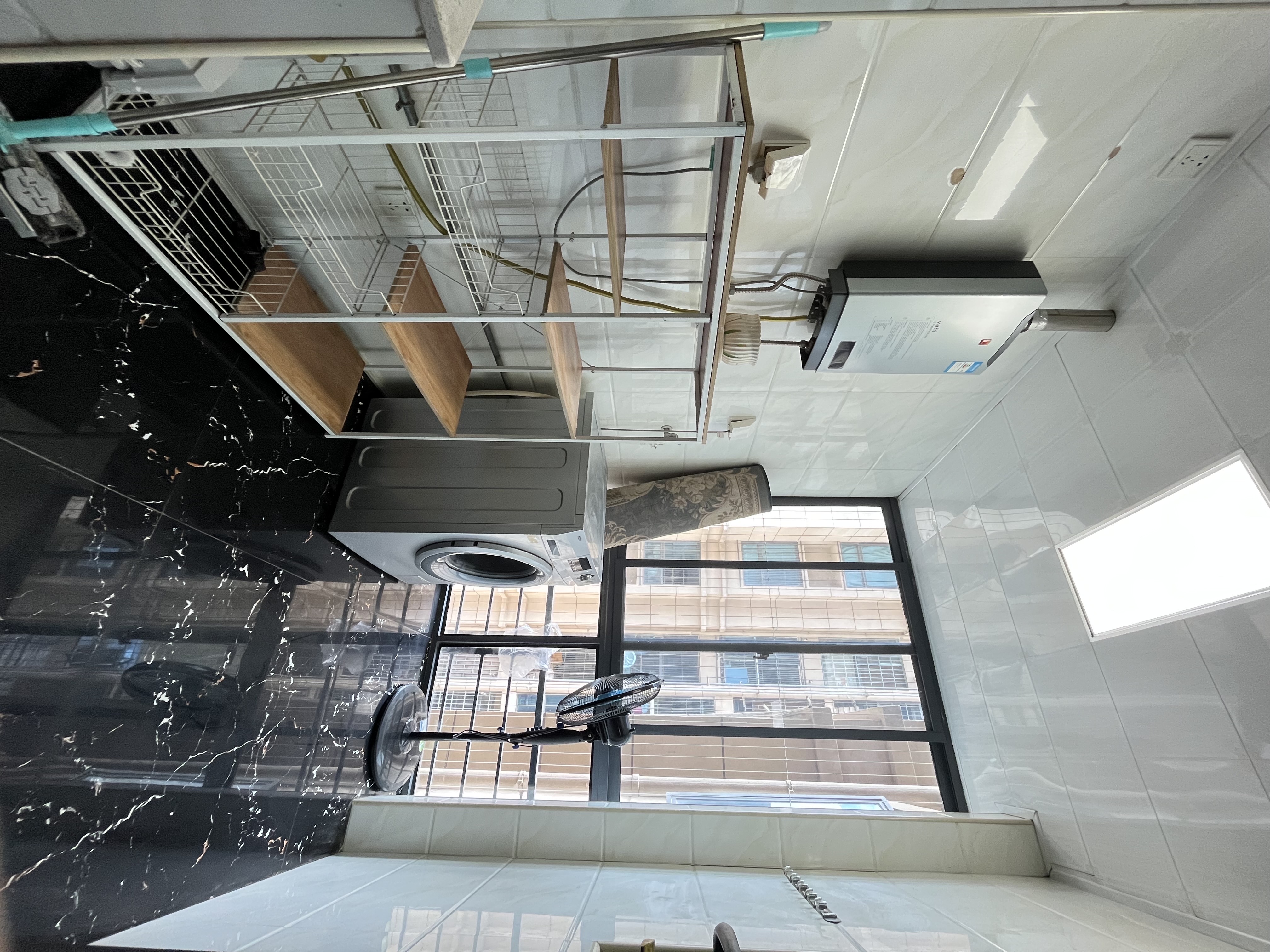 衡阳碧桂园  3室2厅2卫    2500.0元/月室内图