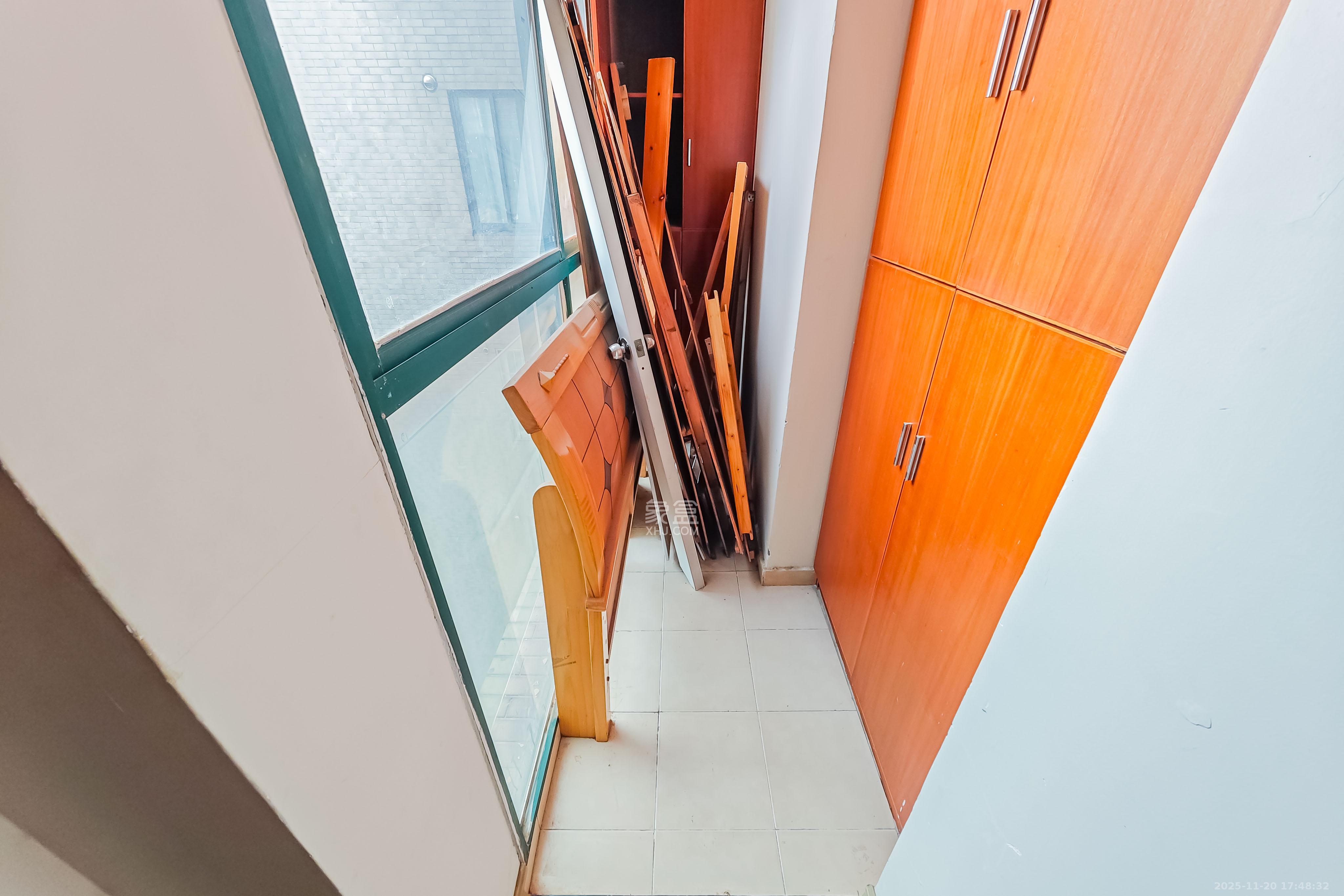 恒丰天湘华庭 1室2厅1卫 73.0万 恒丰天湘华庭 1室2厅1卫 73.0万其他