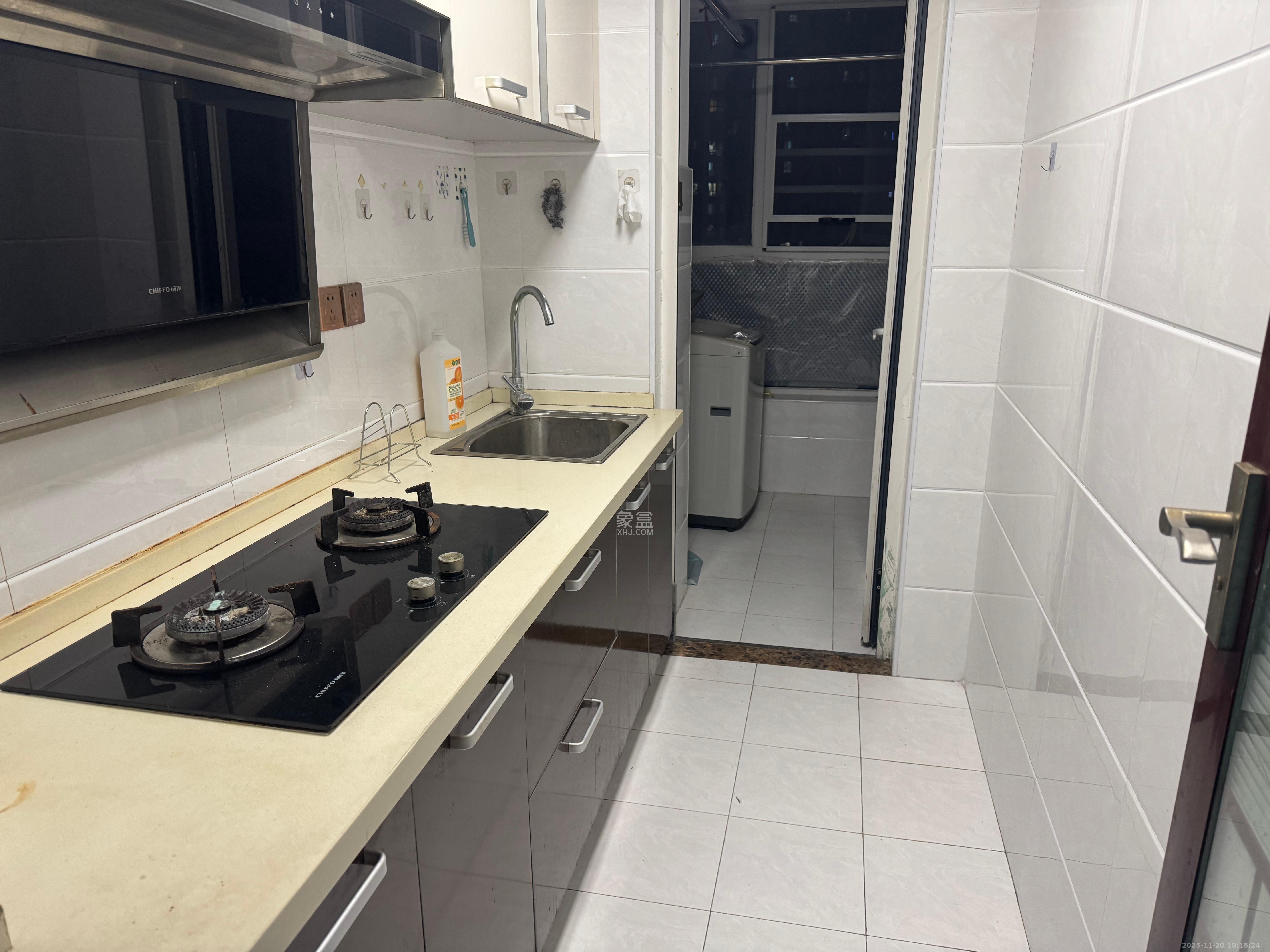 北辰三角洲E3区 1室1厅1卫 2200.0元/月 北辰三角洲E3区 1室1厅1卫 2200.0元/月室内图