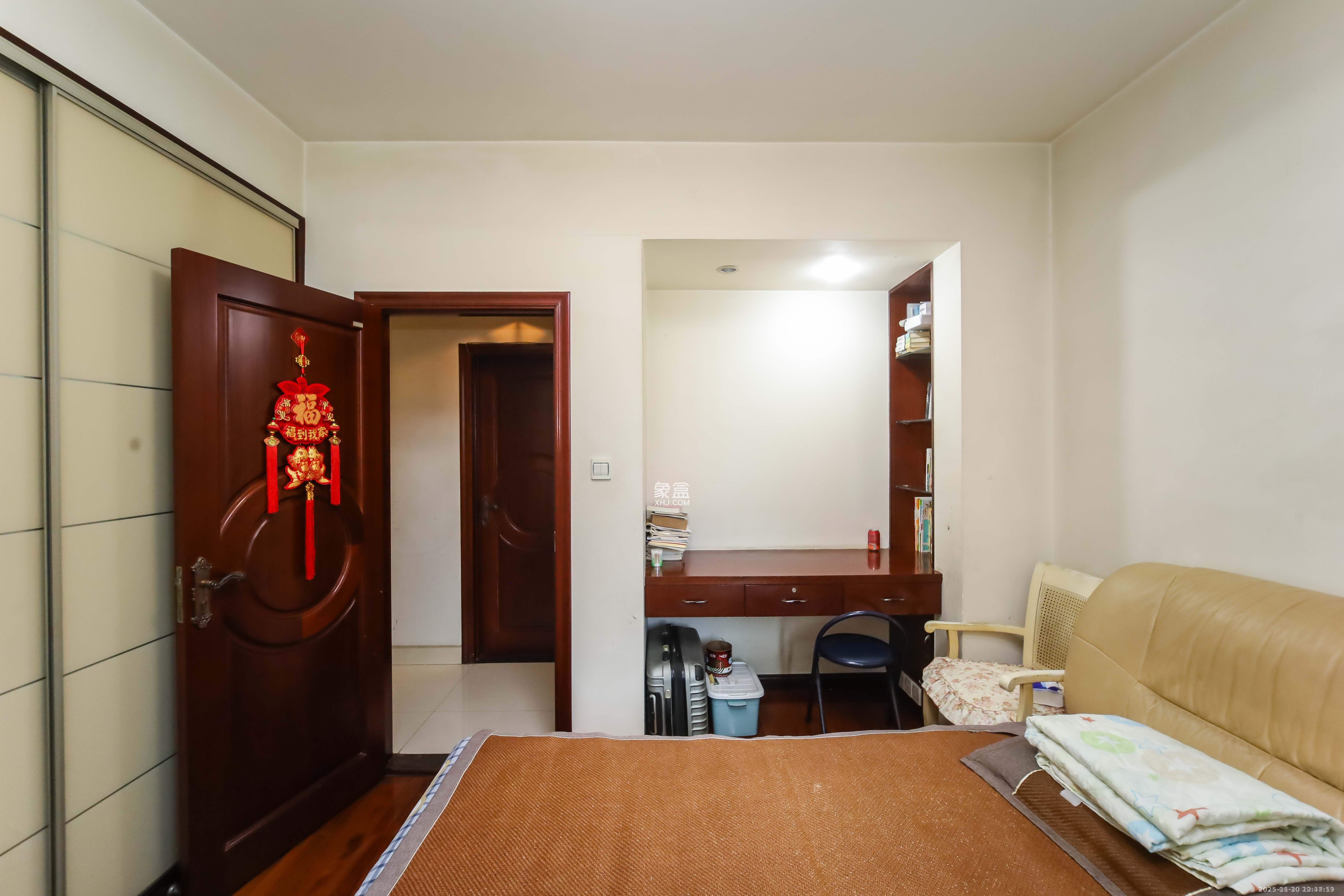 锦湘国际星城一期（锦美苑）  4室2厅2卫    3200.0元/月室内图