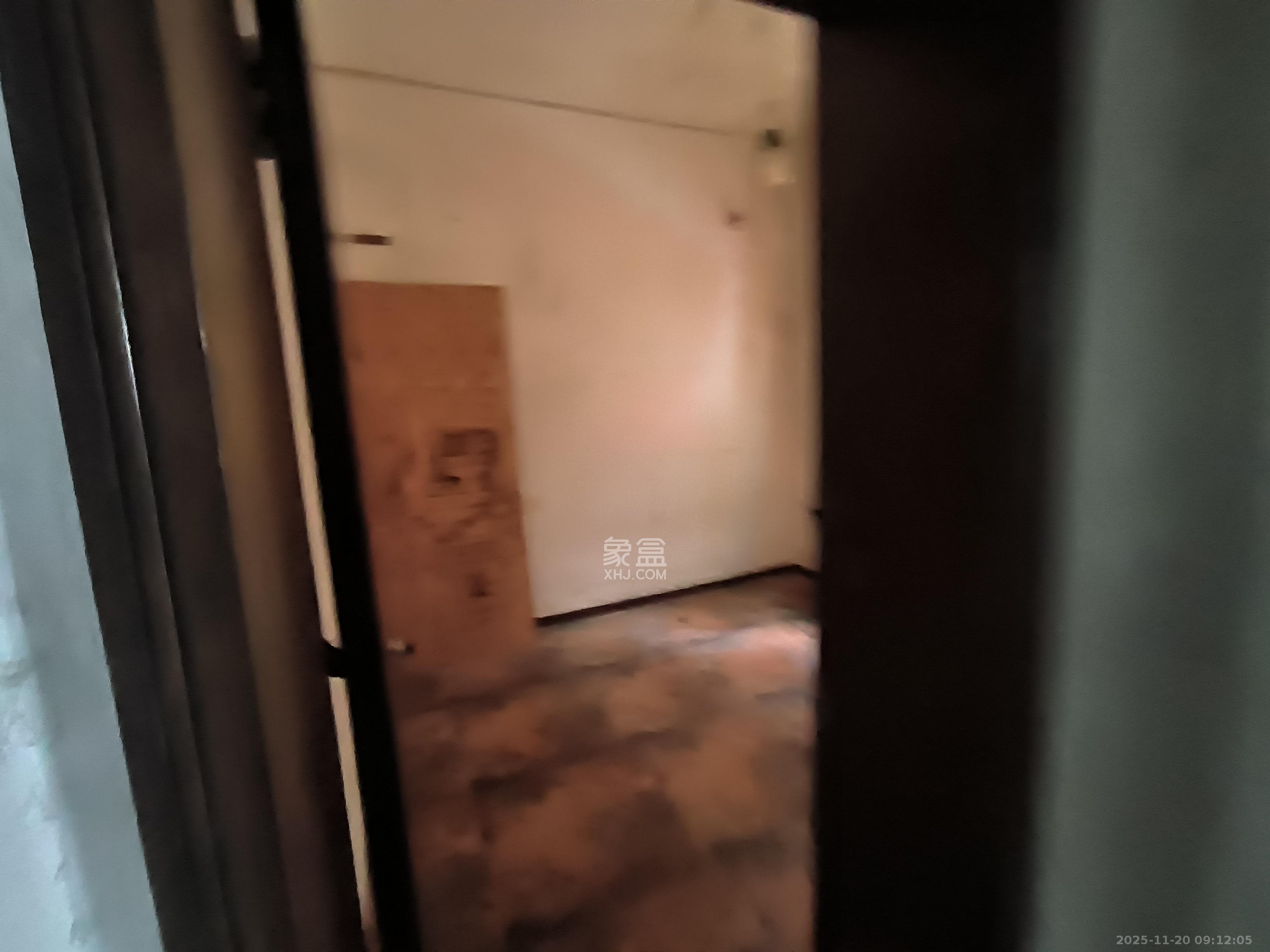 茶馆屋 3室1厅1卫 1000.0元/月 茶馆屋 3室1厅1卫 1000.0元/月室内图