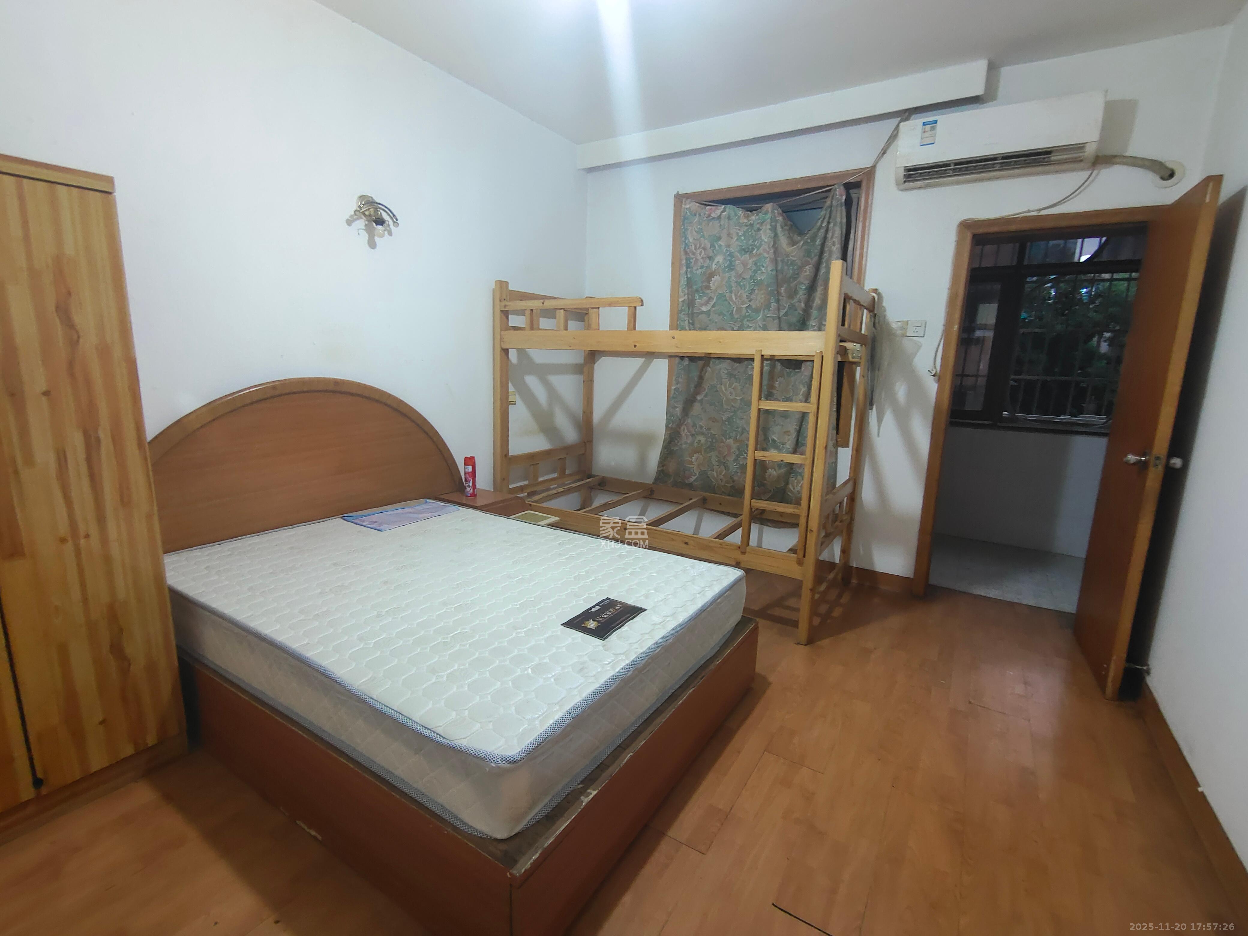 赤岗小区(一二三片) 3室1厅1卫 1600.0元/月 赤岗小区(一二三片) 3室1厅1卫 1600.0元/月室内图