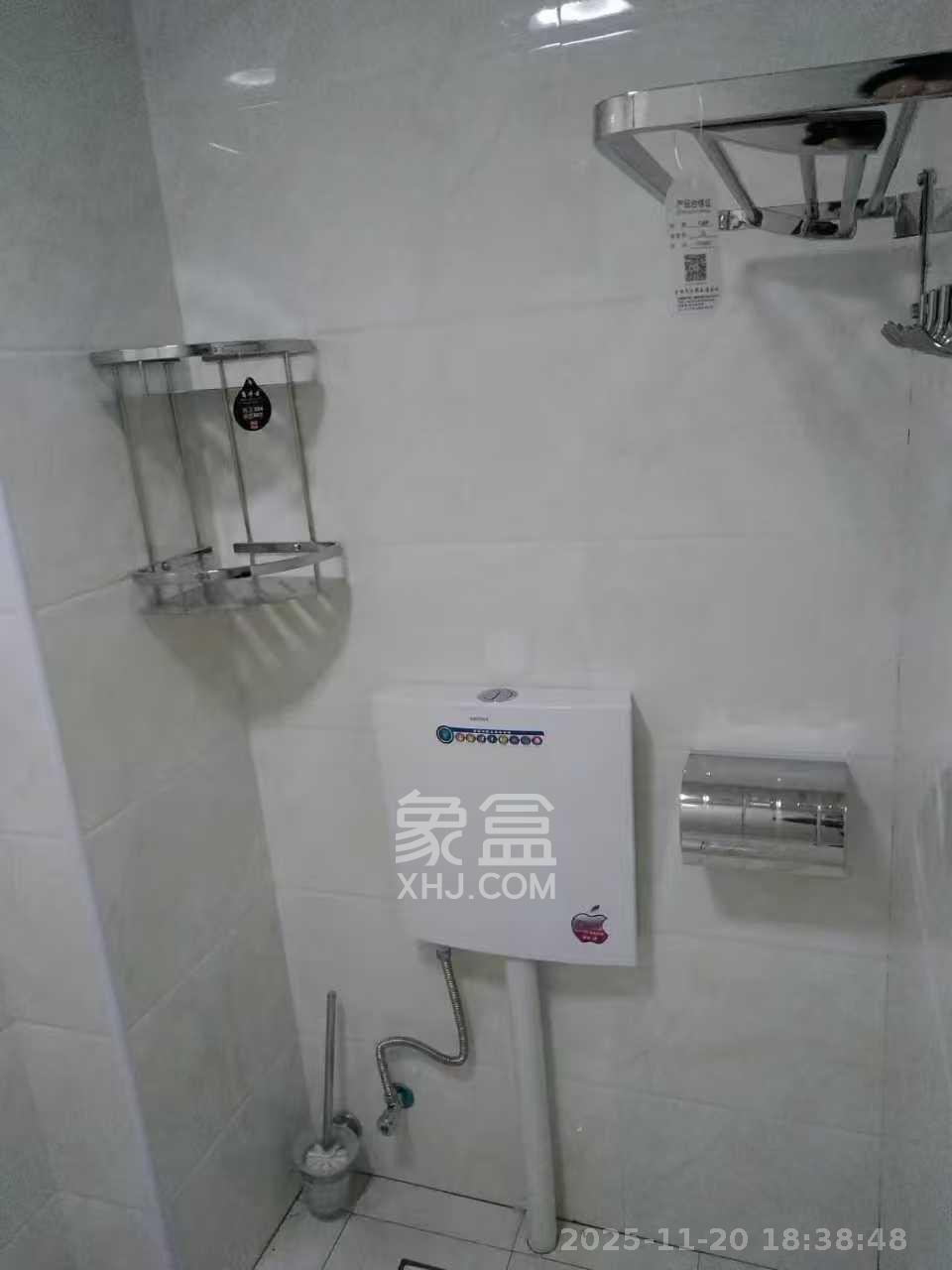 天鸿天府(天鸿中央大院) 1室1厅1卫 1600.0元/月 天鸿天府(天鸿中央大院) 1室1厅1卫 1600.0元/月室内图