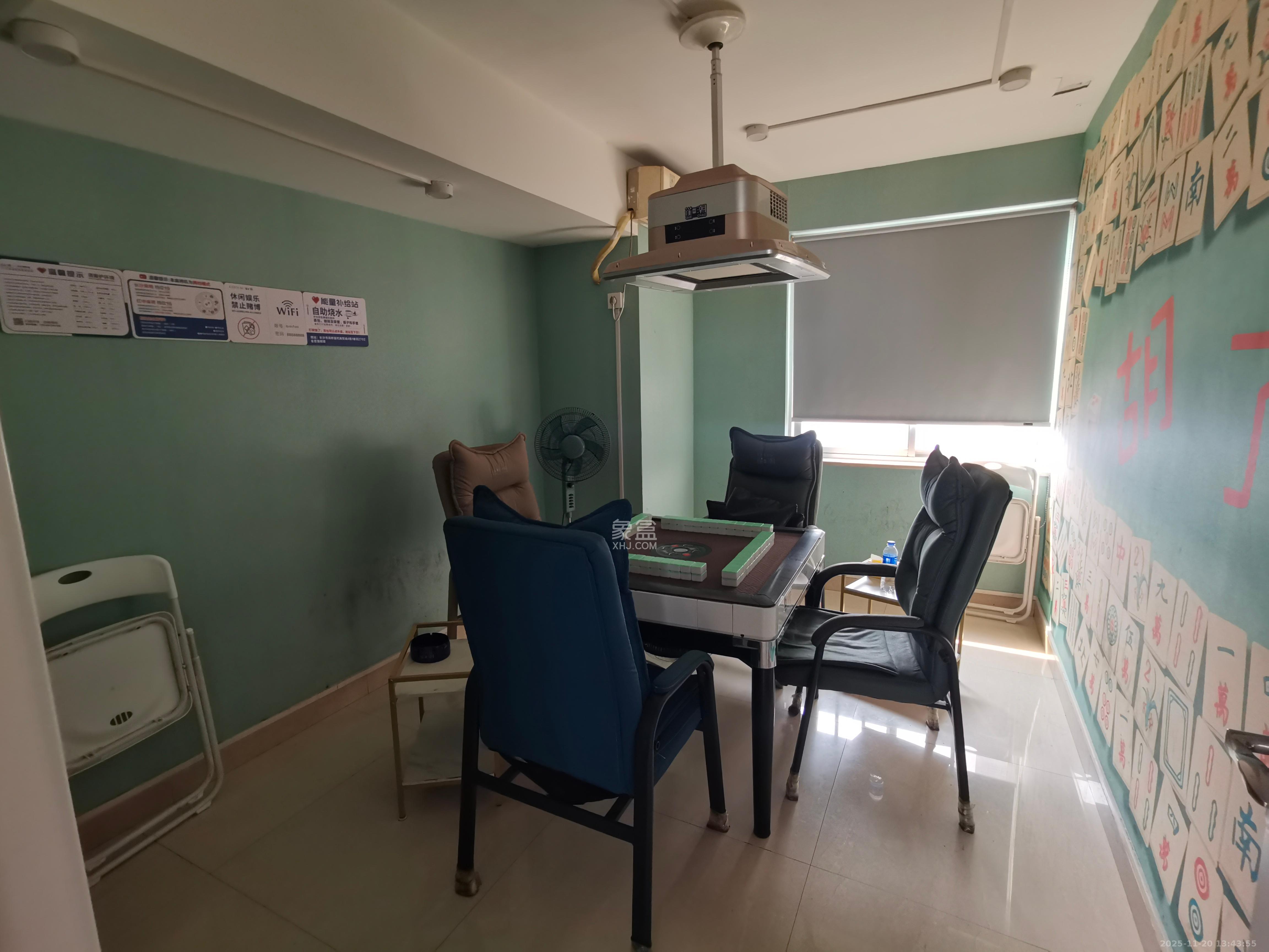 高桥现代商贸城  3室1厅1卫    4000.0元/月室内图