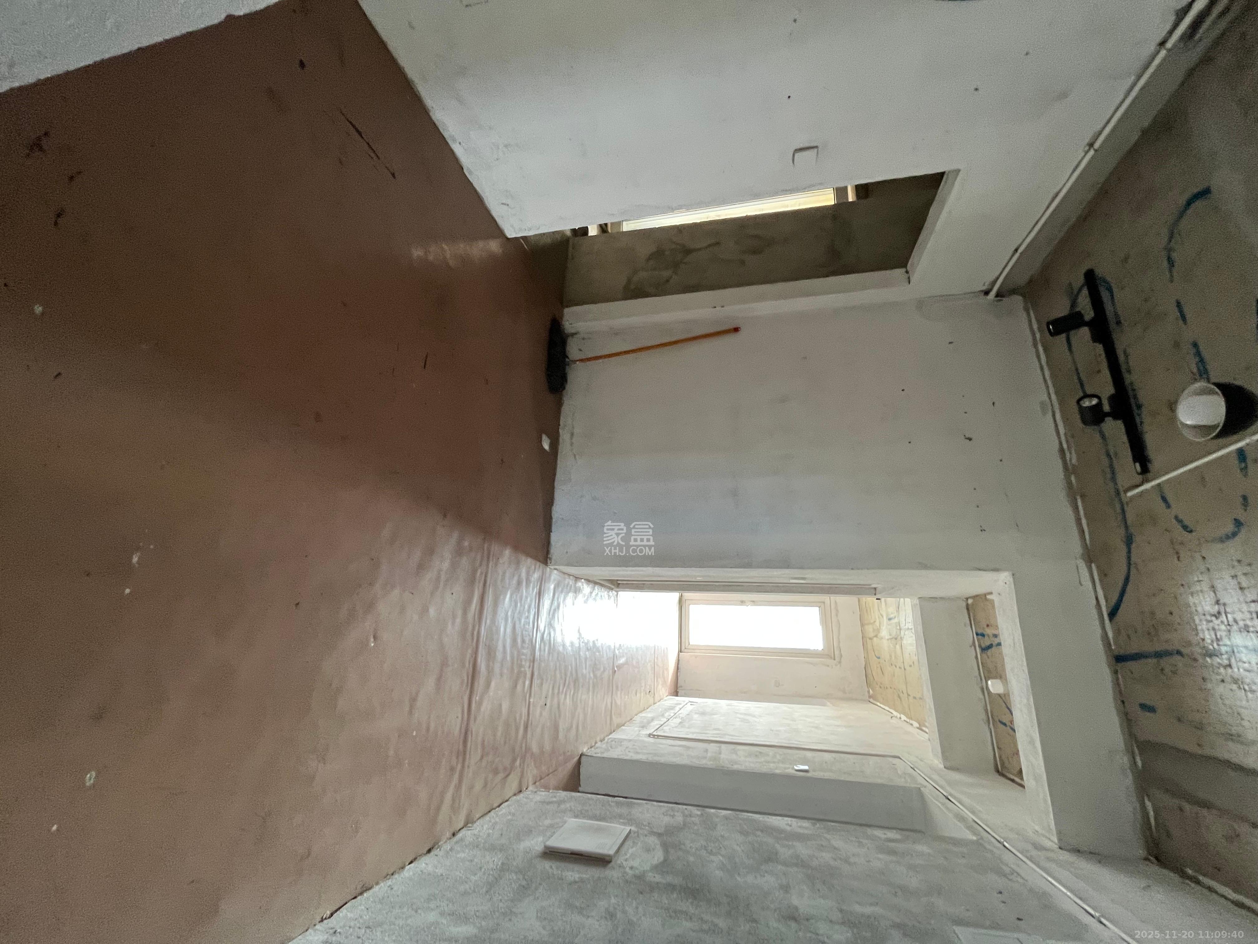 万国城(当代满庭春MOMA)三期 2室2厅1卫 1500.0元/月 万国城(当代满庭春MOMA)三期 2室2厅1卫 1500.0元/月室内图