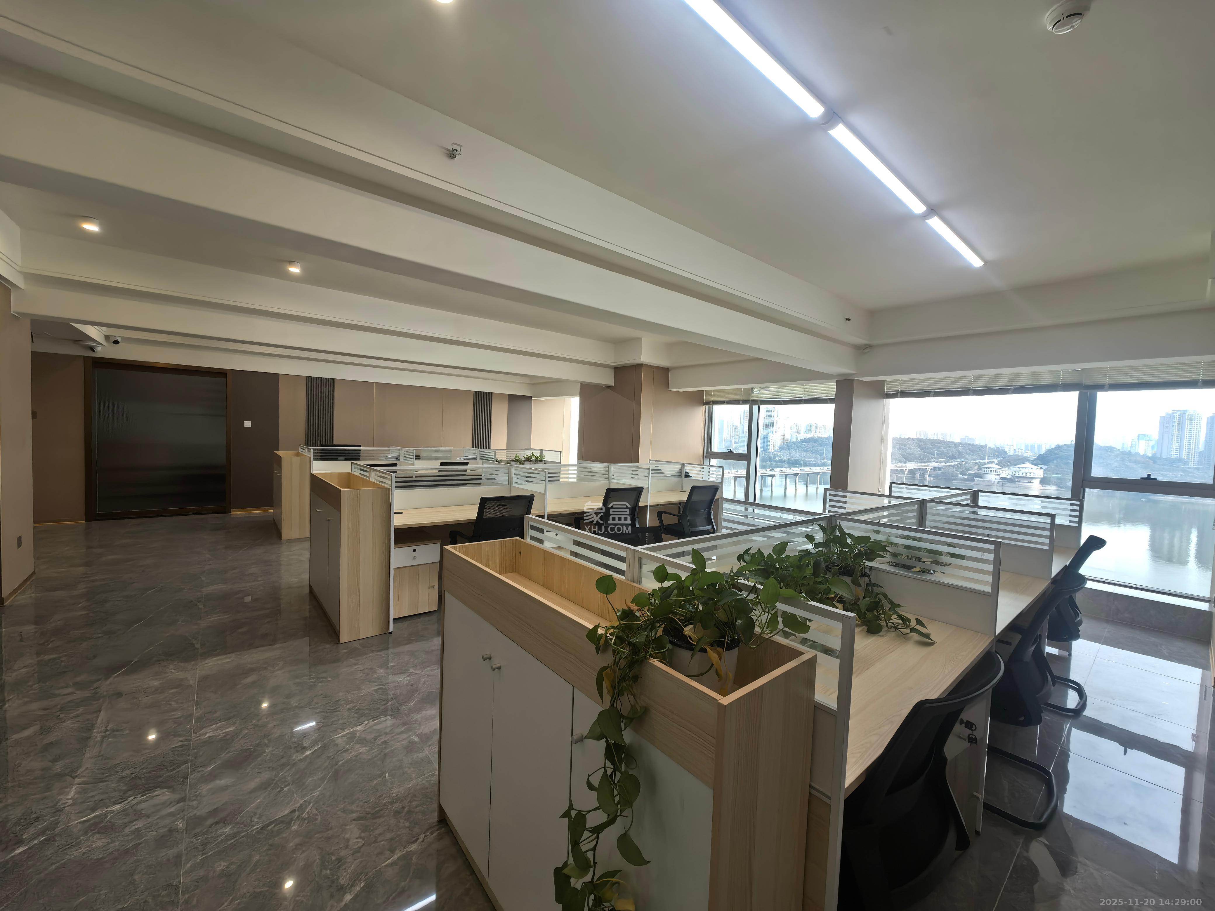 兰亭湾畔  1室0厅0卫    9000.0元/月室内图