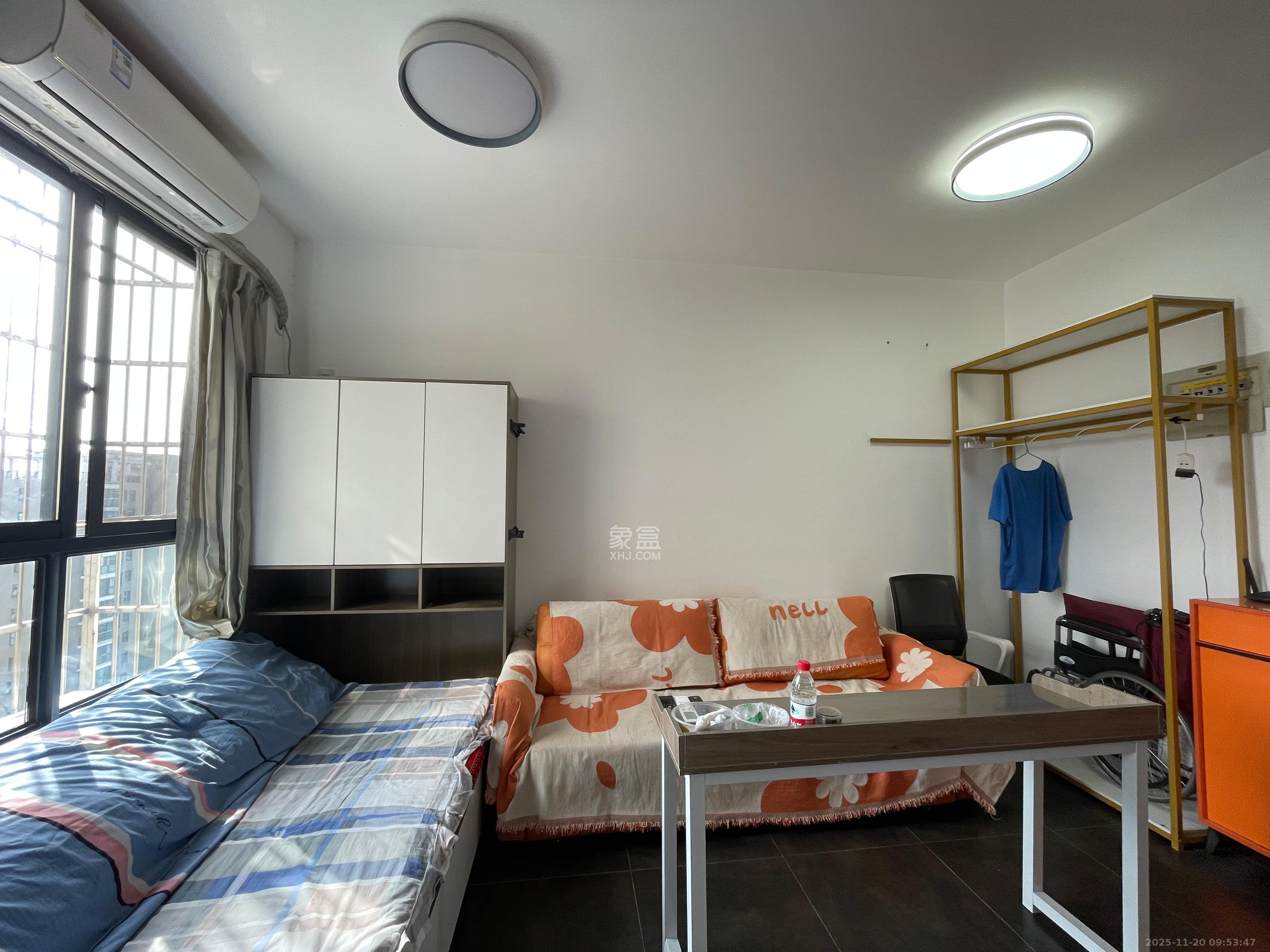 湘江世纪城映江苑  1室1厅1卫    1600.0元/月室内图