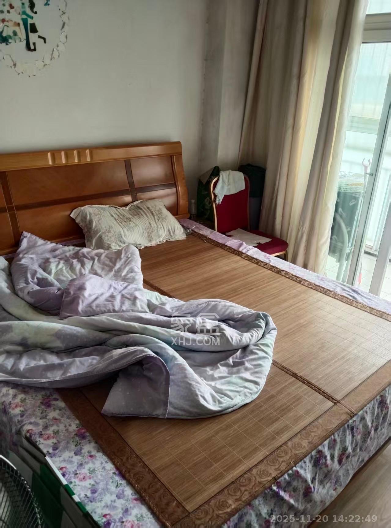 天翔新新家园 1室1厅1卫 1200.0元/月 天翔新新家园 1室1厅1卫 1200.0元/月室内图