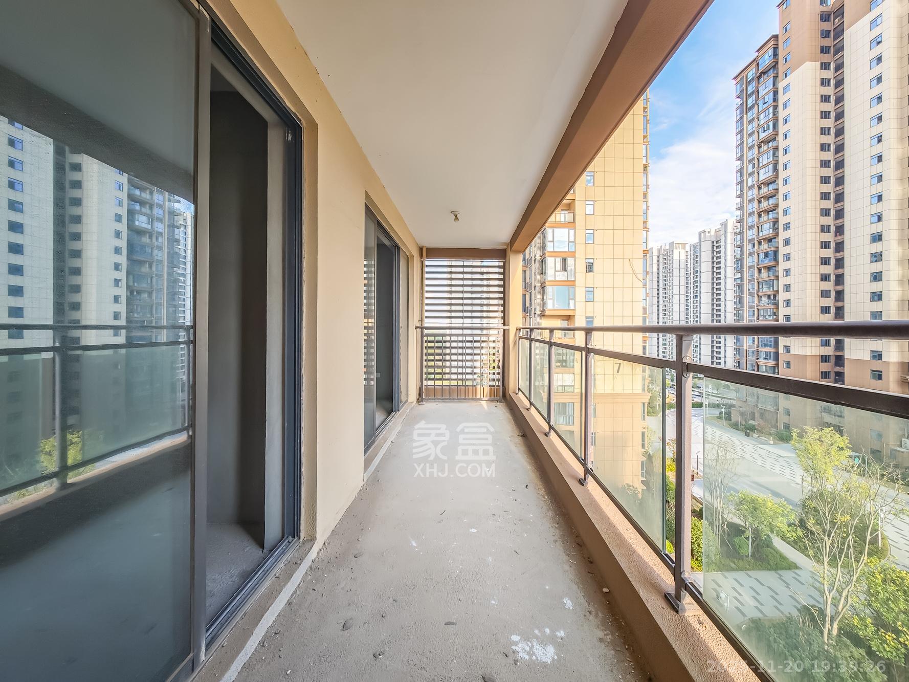 广泽上苑 3室1厅2卫 85.0万 广泽上苑 3室1厅2卫 85.0万阳台