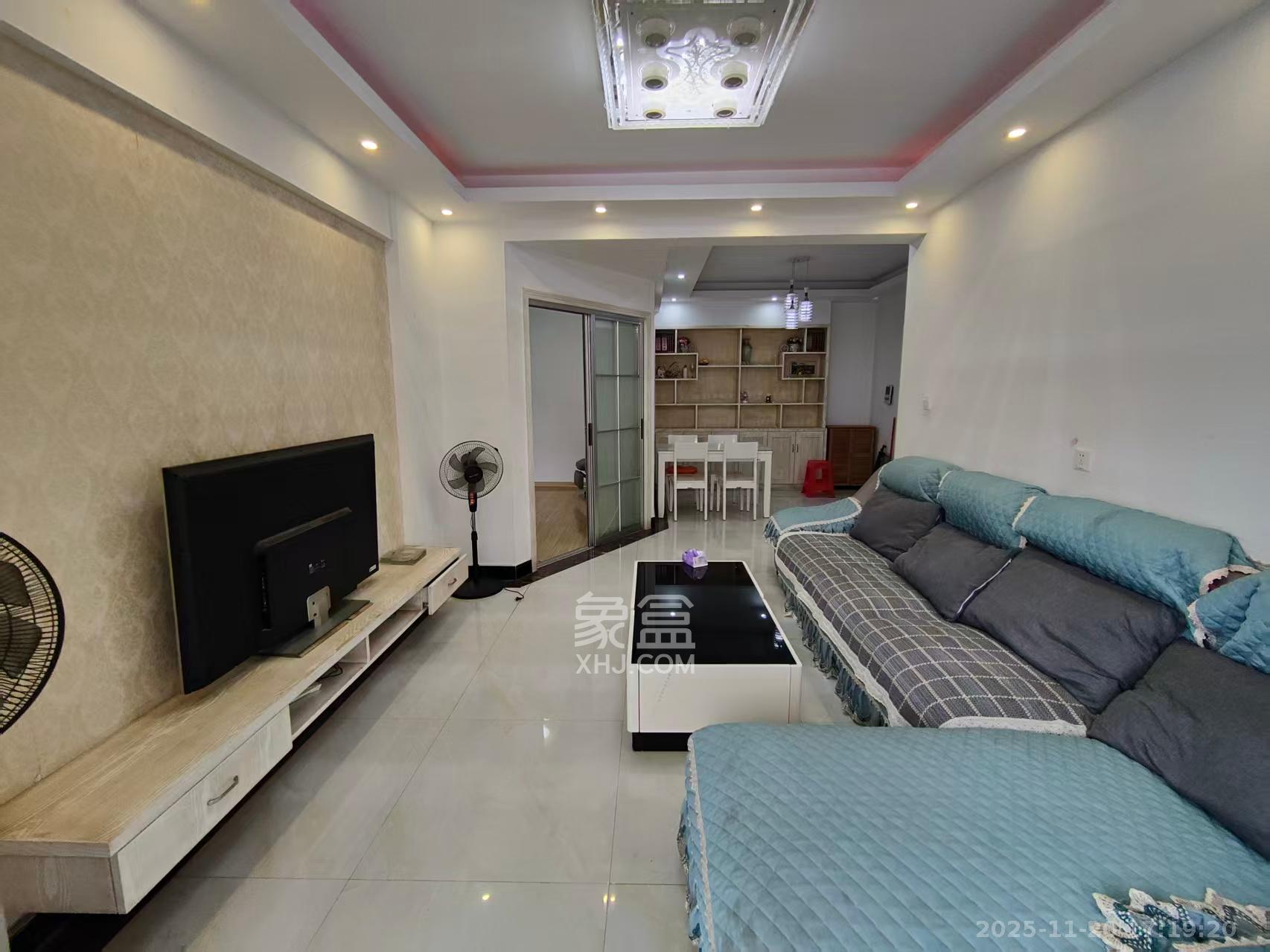 湘江雅颂居 2室2厅1卫 2100.0元/月 湘江雅颂居 2室2厅1卫 2100.0元/月室内图