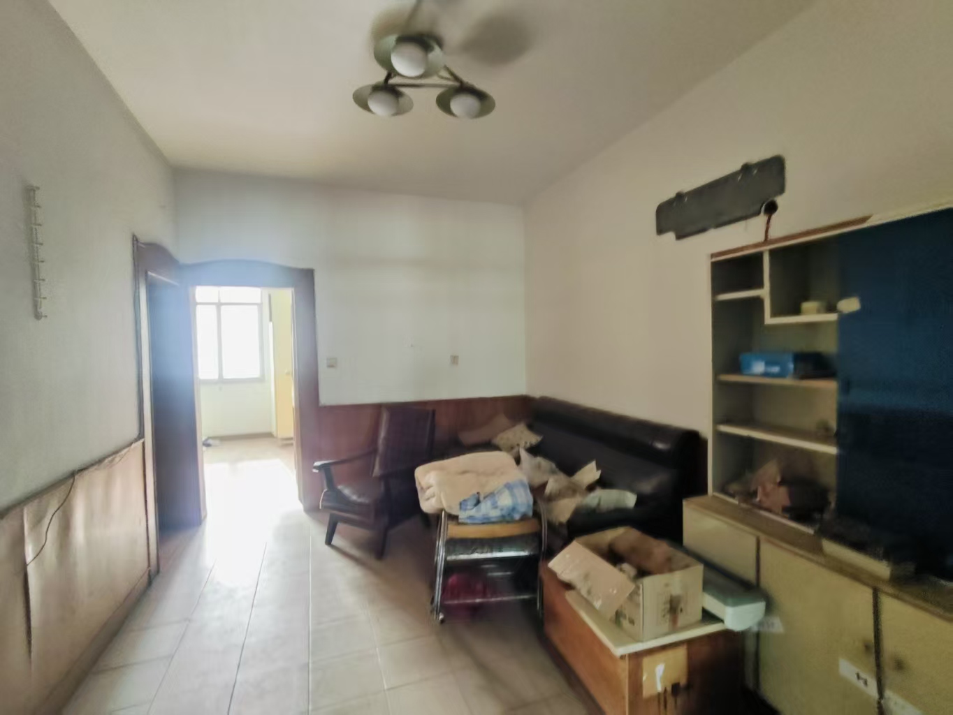 桃花仑办事处康富路社区 3室2厅2卫 18.8万 桃花仑办事处康富路社区 3室2厅2卫 18.8万室内图