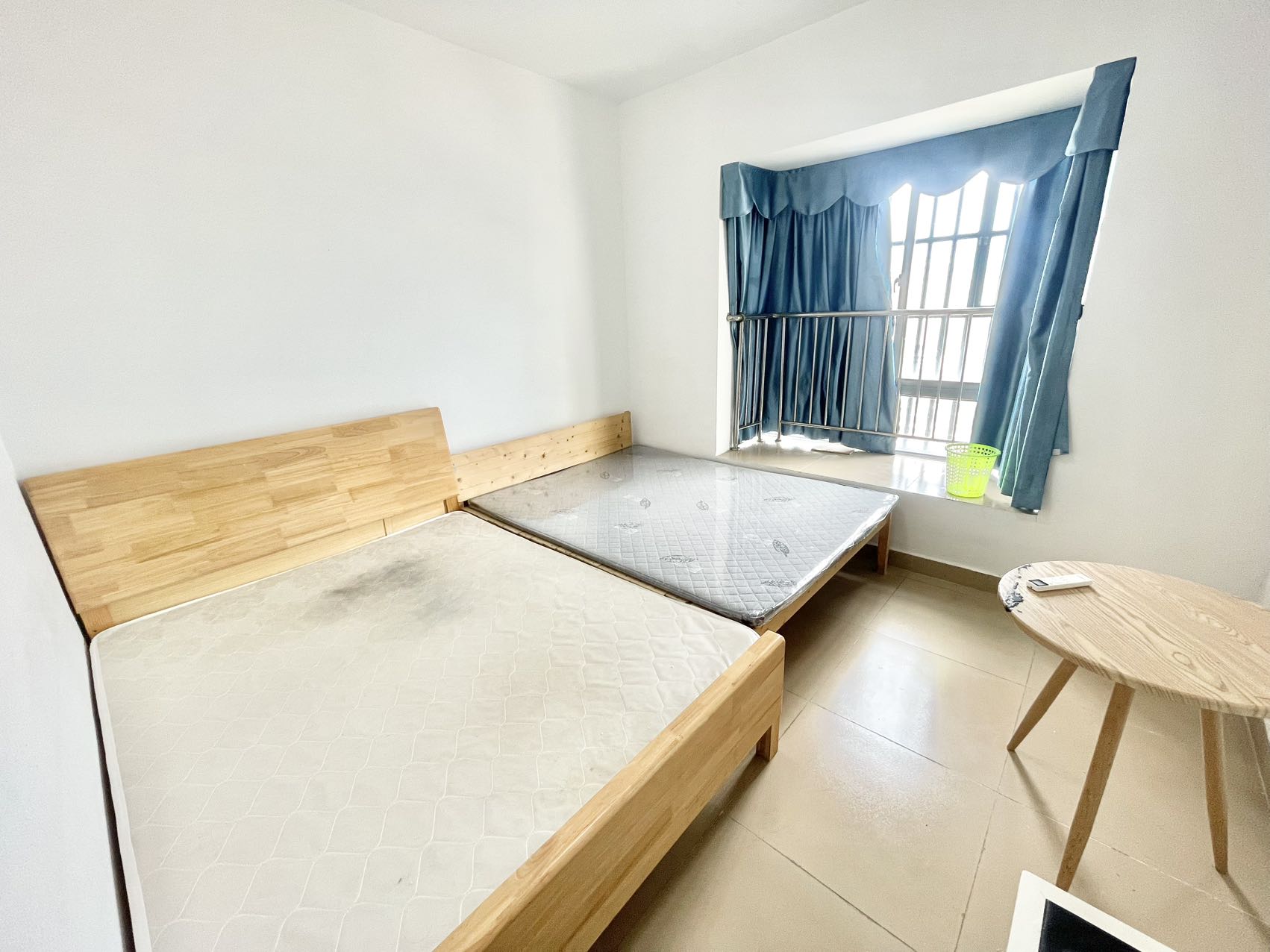 荣锦花园  3室2厅2卫    2500.0元/月室内图