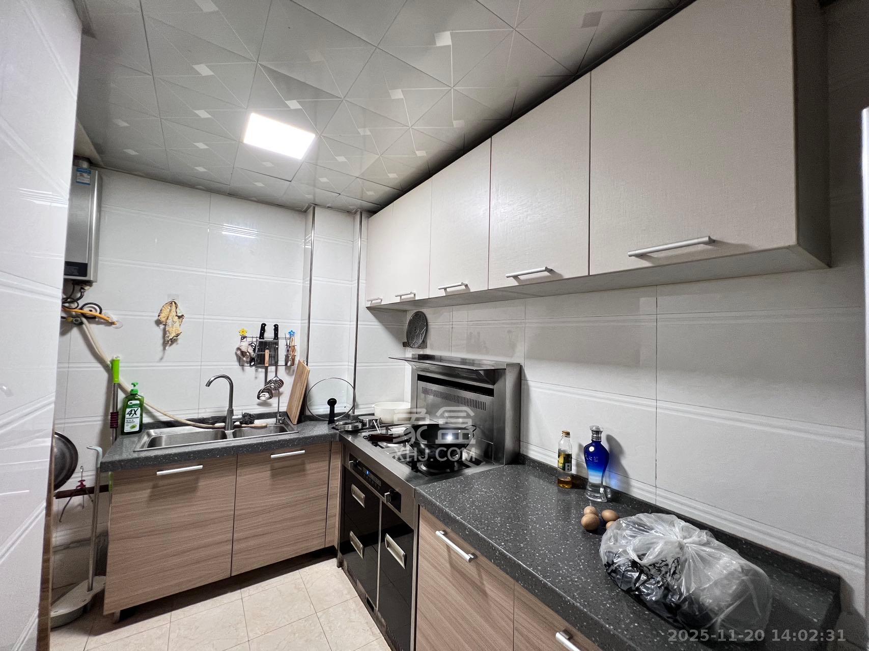 嘉福长安郡(融信澜悦、嘉福好美家园) 2室1厅1卫 2000.0元/月 嘉福长安郡(融信澜悦、嘉福好美家园) 2室1厅1卫 2000.0元/月室内图