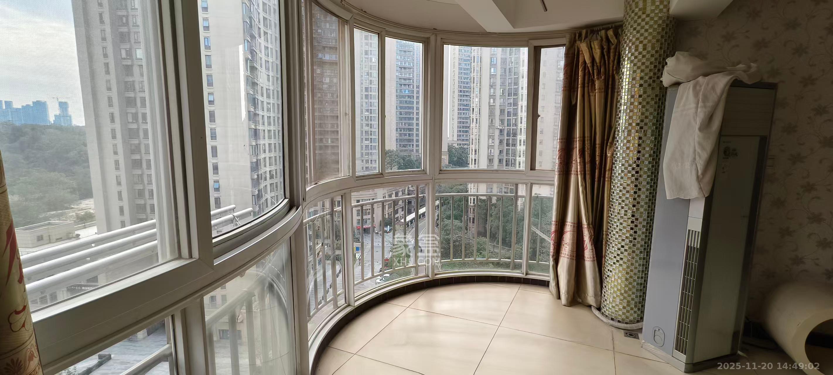 都江新城(都江新苑) 3室2厅1卫 2700.0元/月 都江新城(都江新苑) 3室2厅1卫 2700.0元/月室内图