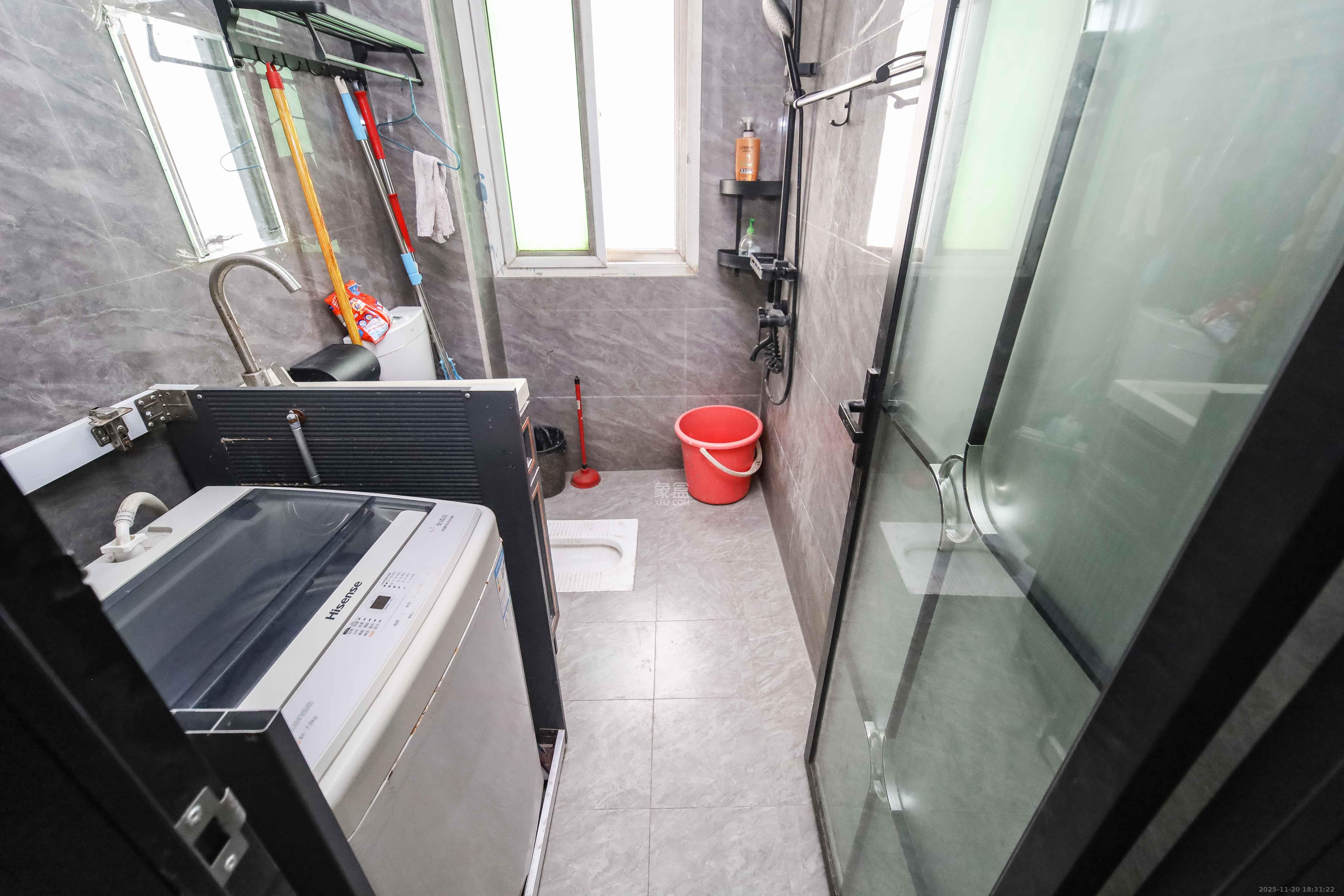 德政园 4室2厅2卫 118.0万 德政园 4室2厅2卫 118.0万卫生间