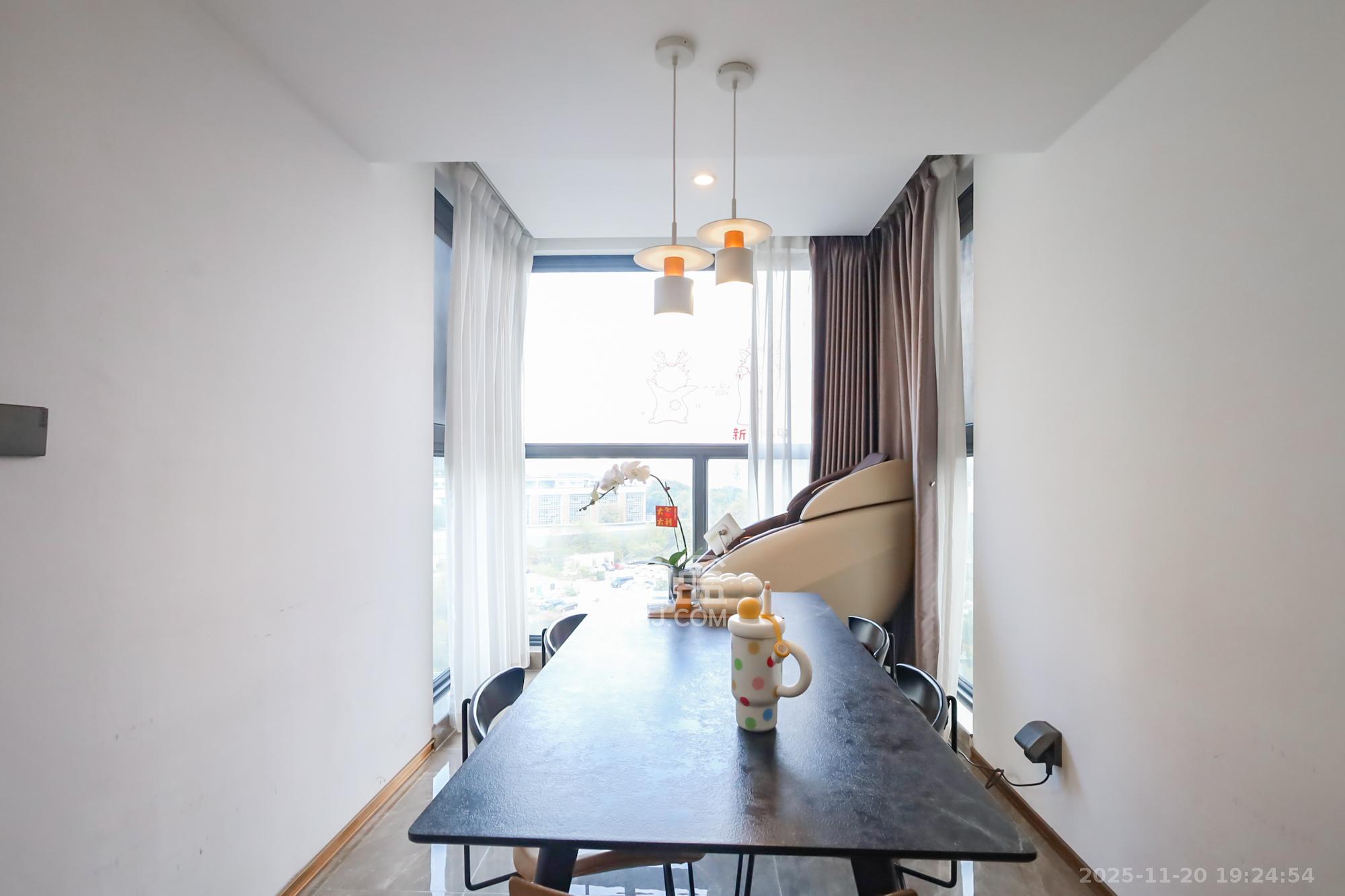 万科里金域国际 4室2厅2卫 396.0万 万科里金域国际 4室2厅2卫 396.0万其他