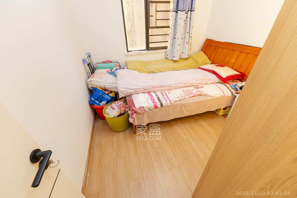 润和又一城 3室2厅1卫 68.5万 润和又一城 3室2厅1卫 68.5万卧室