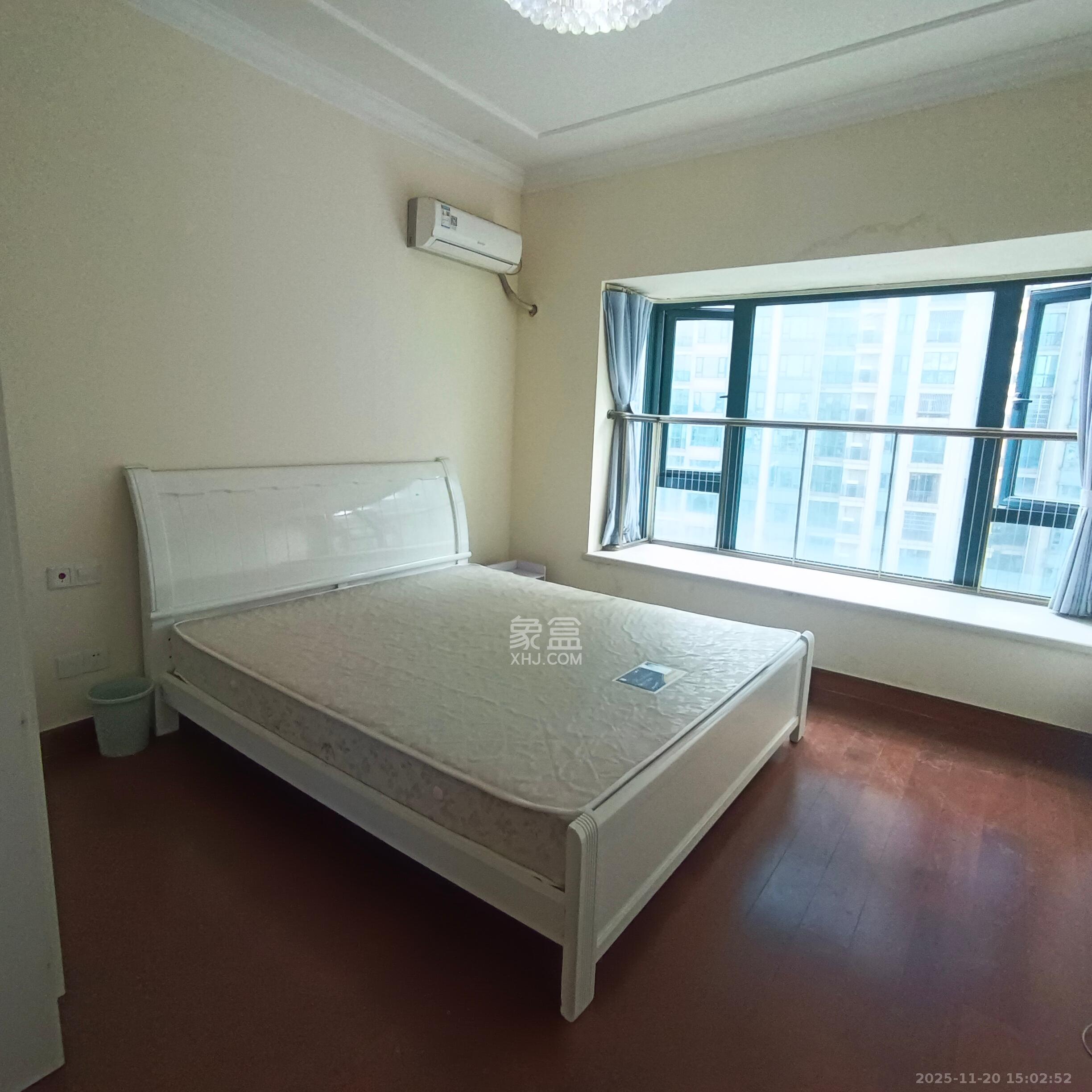 恒大雅苑 3室2厅2卫 2500.0元/月 恒大雅苑 3室2厅2卫 2500.0元/月室内图