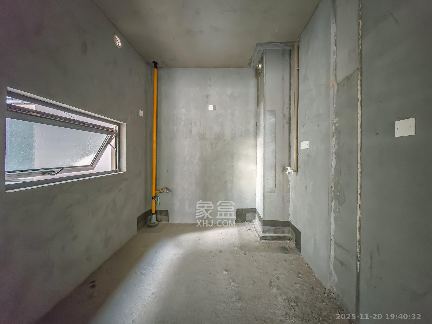 长沙北中心保利时代G区  3室2厅1卫    78.0万厨房