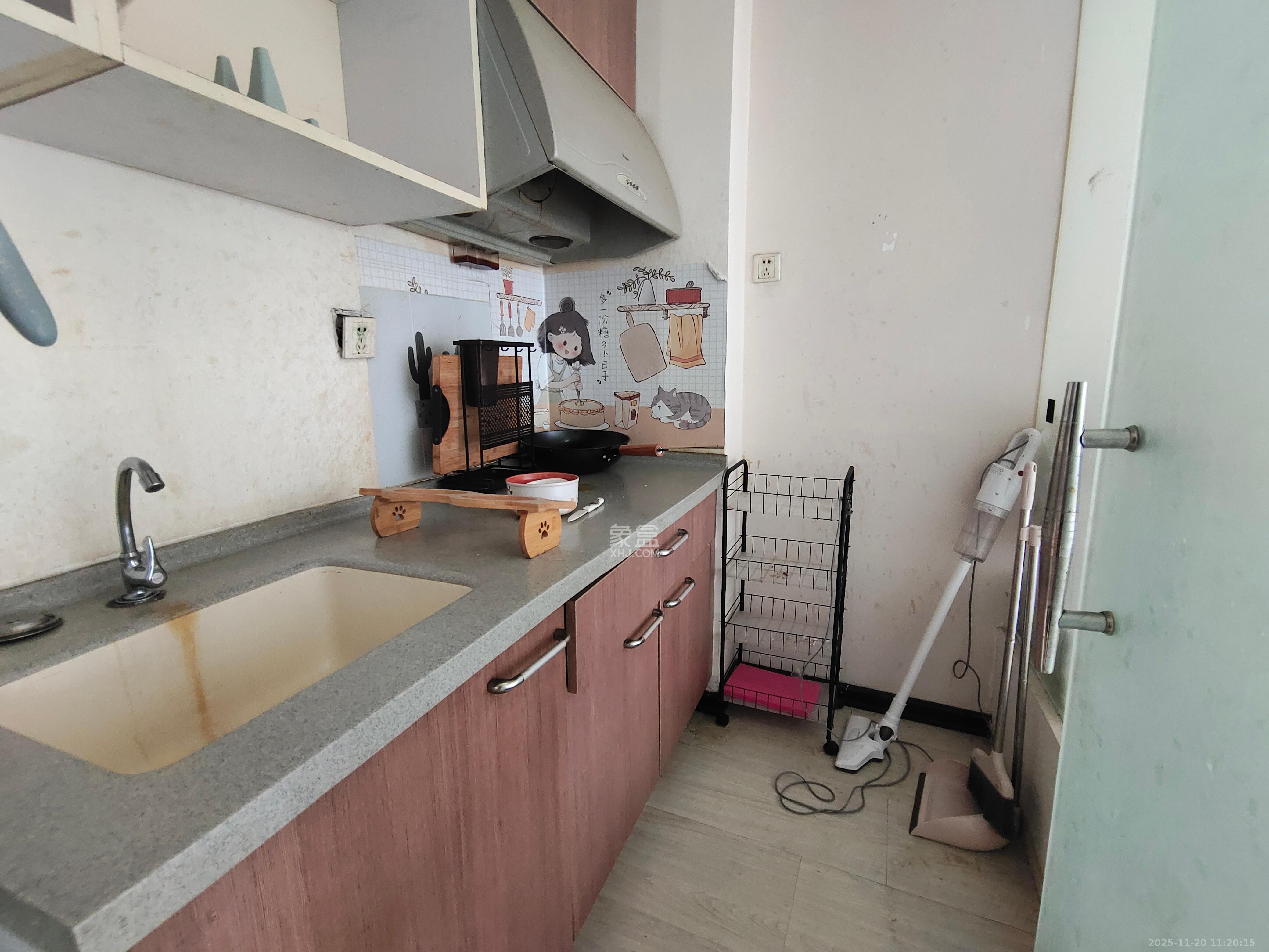 几米空间  1室1厅1卫    1500.0元/月室内图