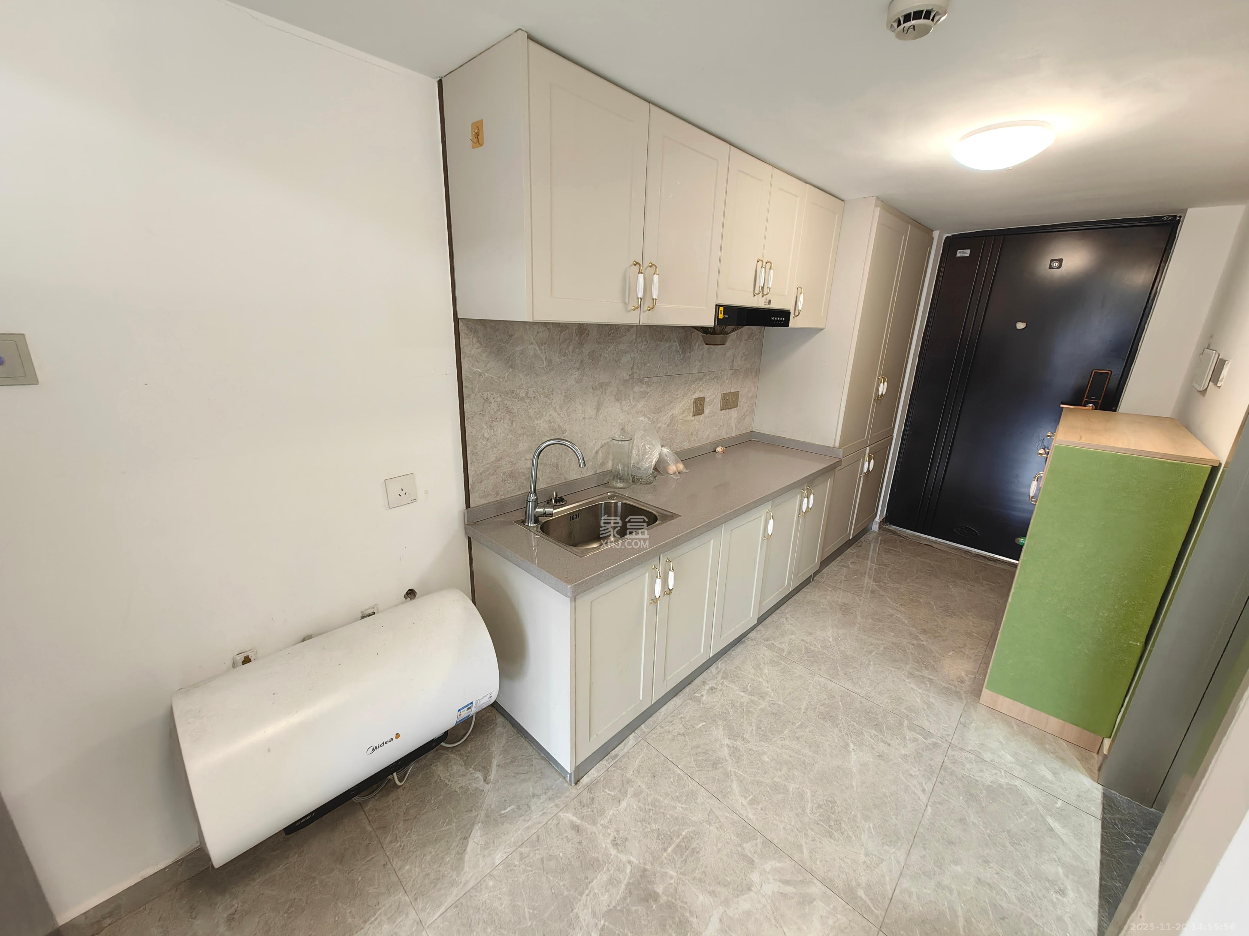 梦想新天地 1室1厅1卫 2000.0元/月 梦想新天地 1室1厅1卫 2000.0元/月室内图