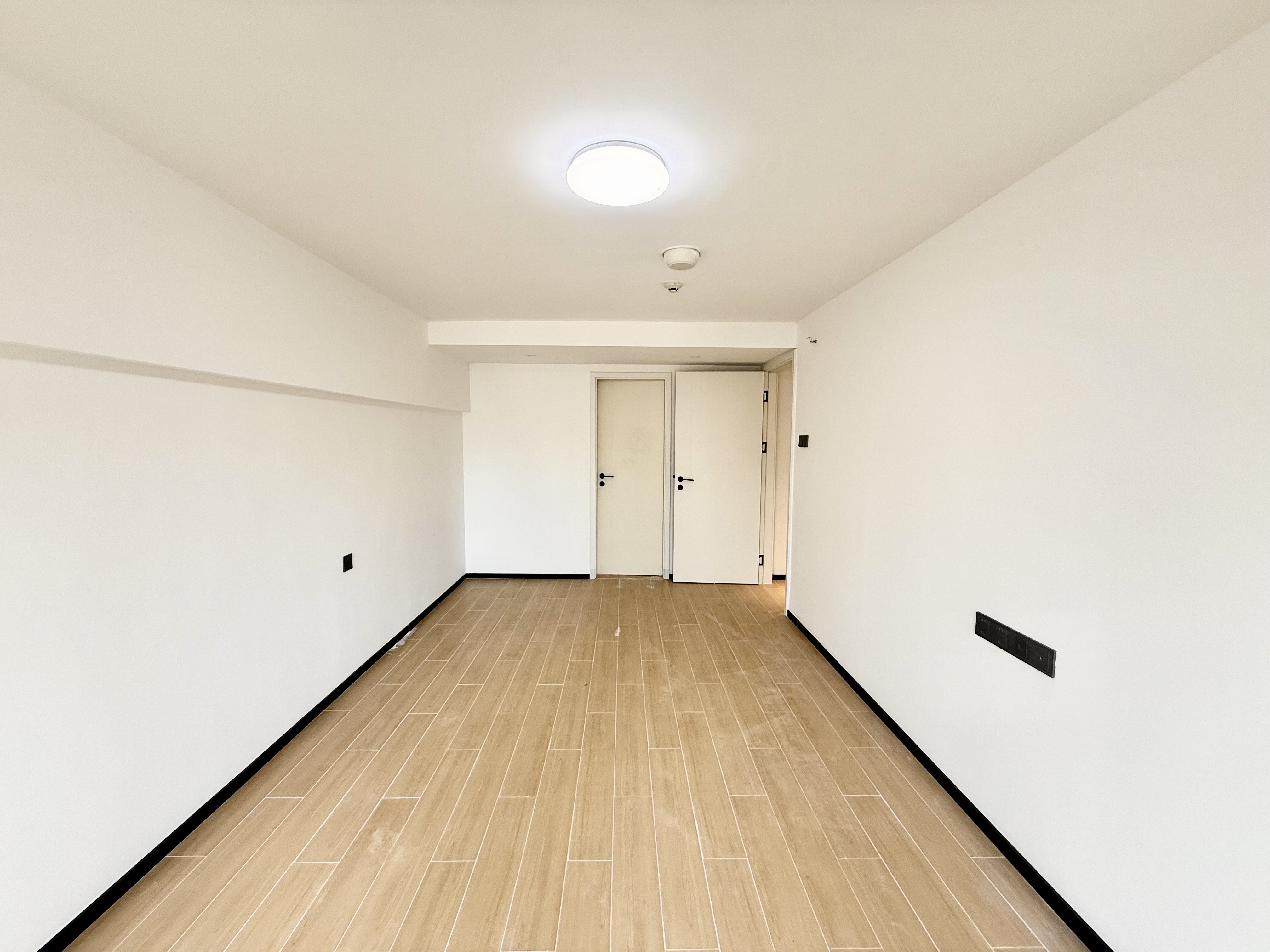 海航豪庭南苑 1室1厅2卫 2600.0元/月 海航豪庭南苑 1室1厅2卫 2600.0元/月室内图