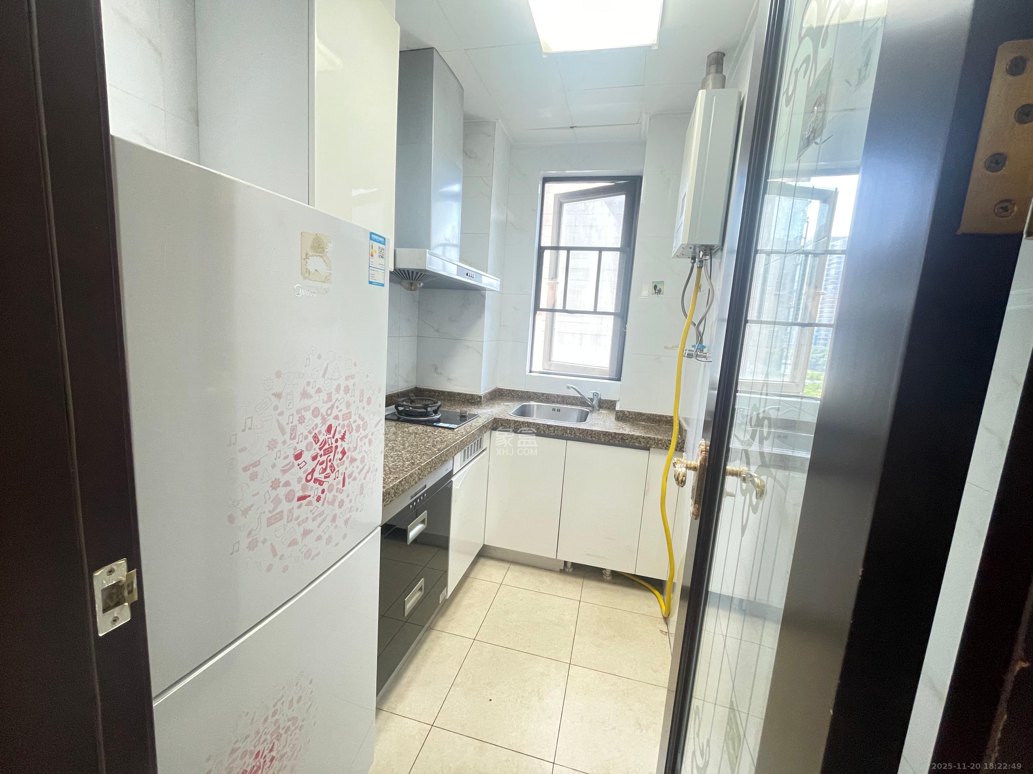 恒大国际广场 1室1厅1卫 1600.0元/月 恒大国际广场 1室1厅1卫 1600.0元/月室内图